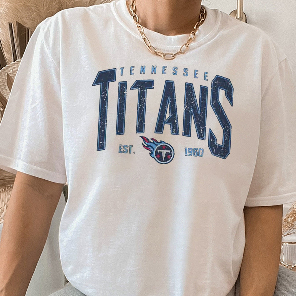 Vintage Tennessee Titans shirt, Titans sweatshirt, Tennessee Football Fan shirt, Titans tee, Titans t-shirt, Game Day apparel GGG