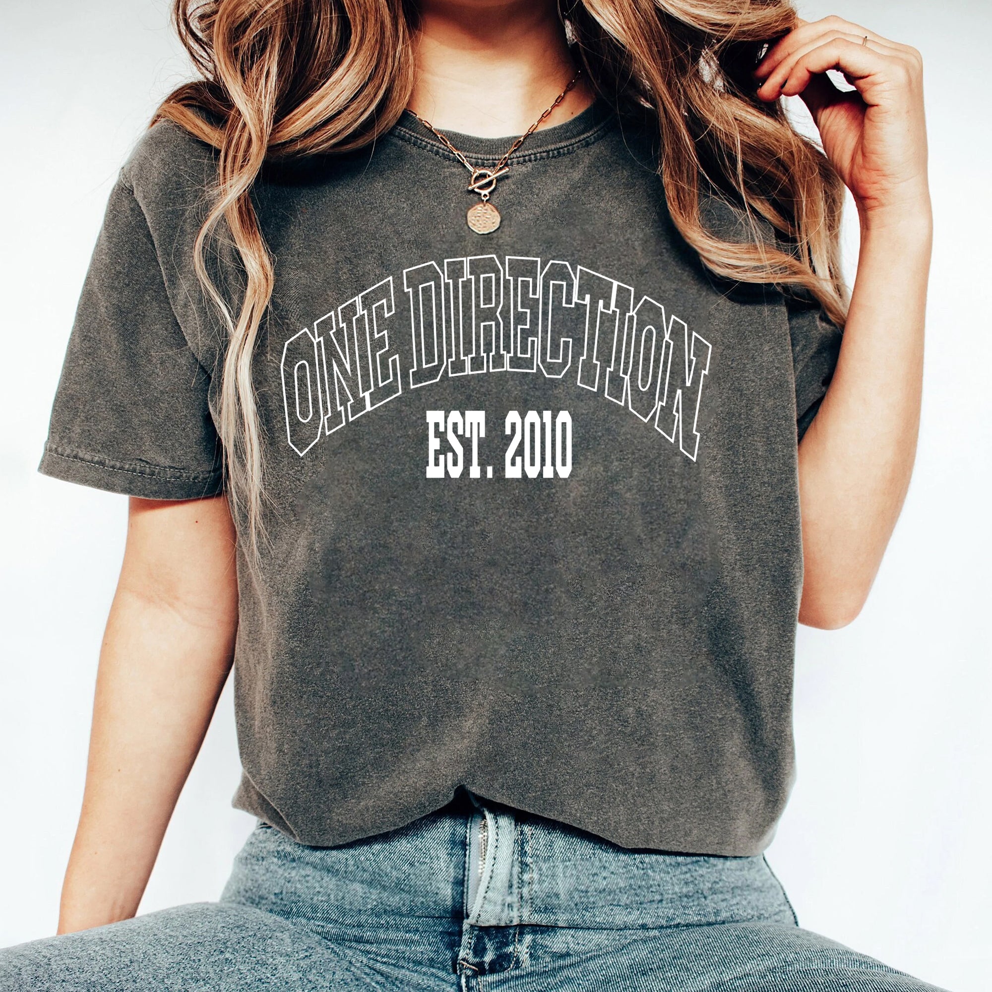 One Direction Sweatshirt, Aesthetic Sweatshirt, Streetwear Hoodie, Music Sweatshirt, gifts for friends, Trendy Y2K Hoodie, gift for fans 1 FFF TDCAO