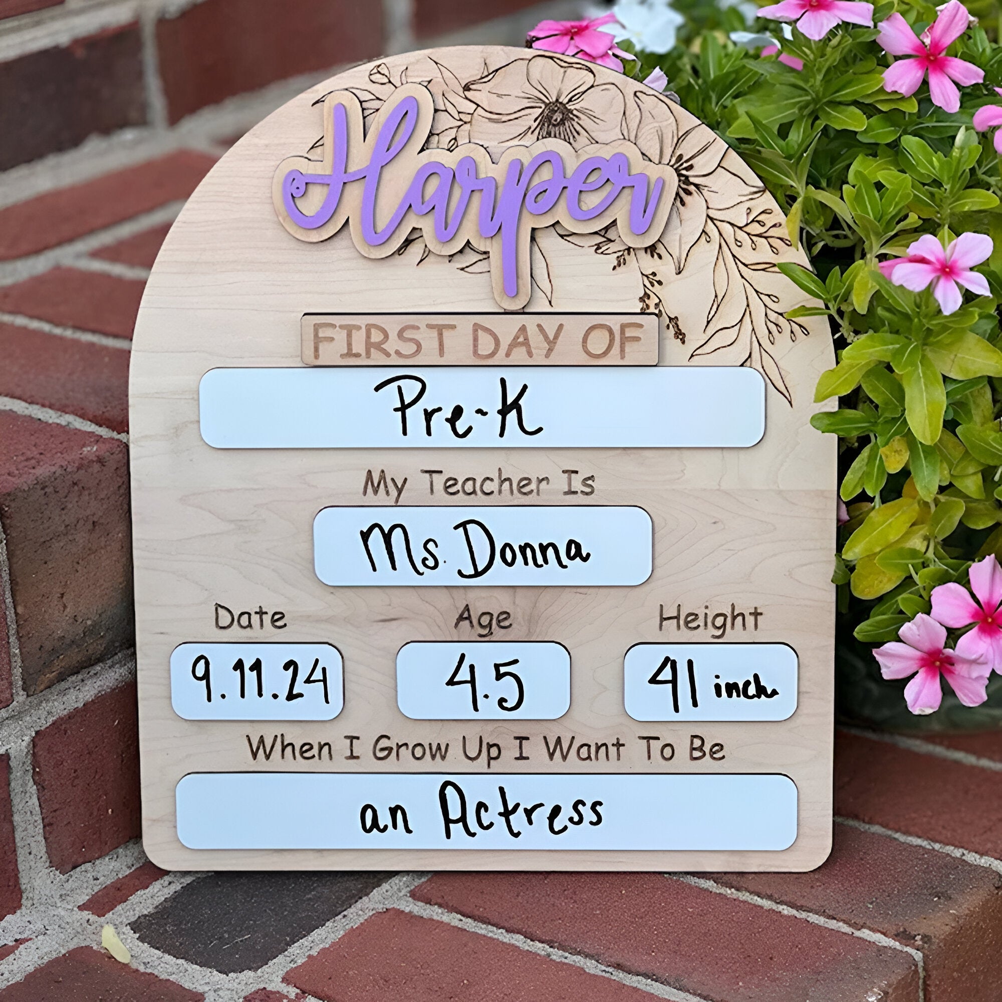Personalized Interchangeable Back to School Sign 1 scsign1