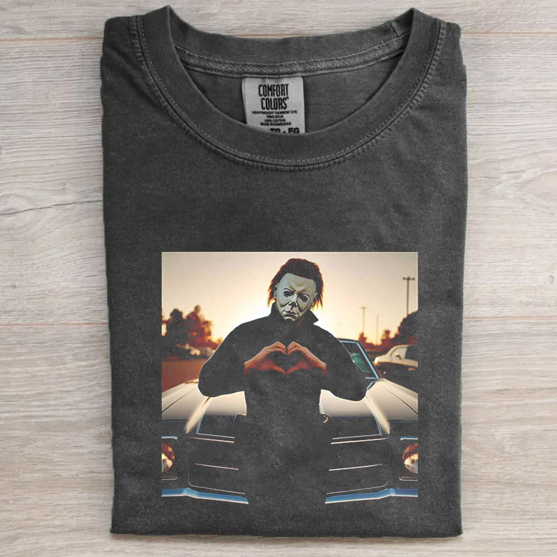 Vintage Comfort Color, Ghostface Scream Halloween Heart Hands Shirt Or Sweatshirt, Scream Merch HLWT17 ,Halloween Graphic T-Shirt