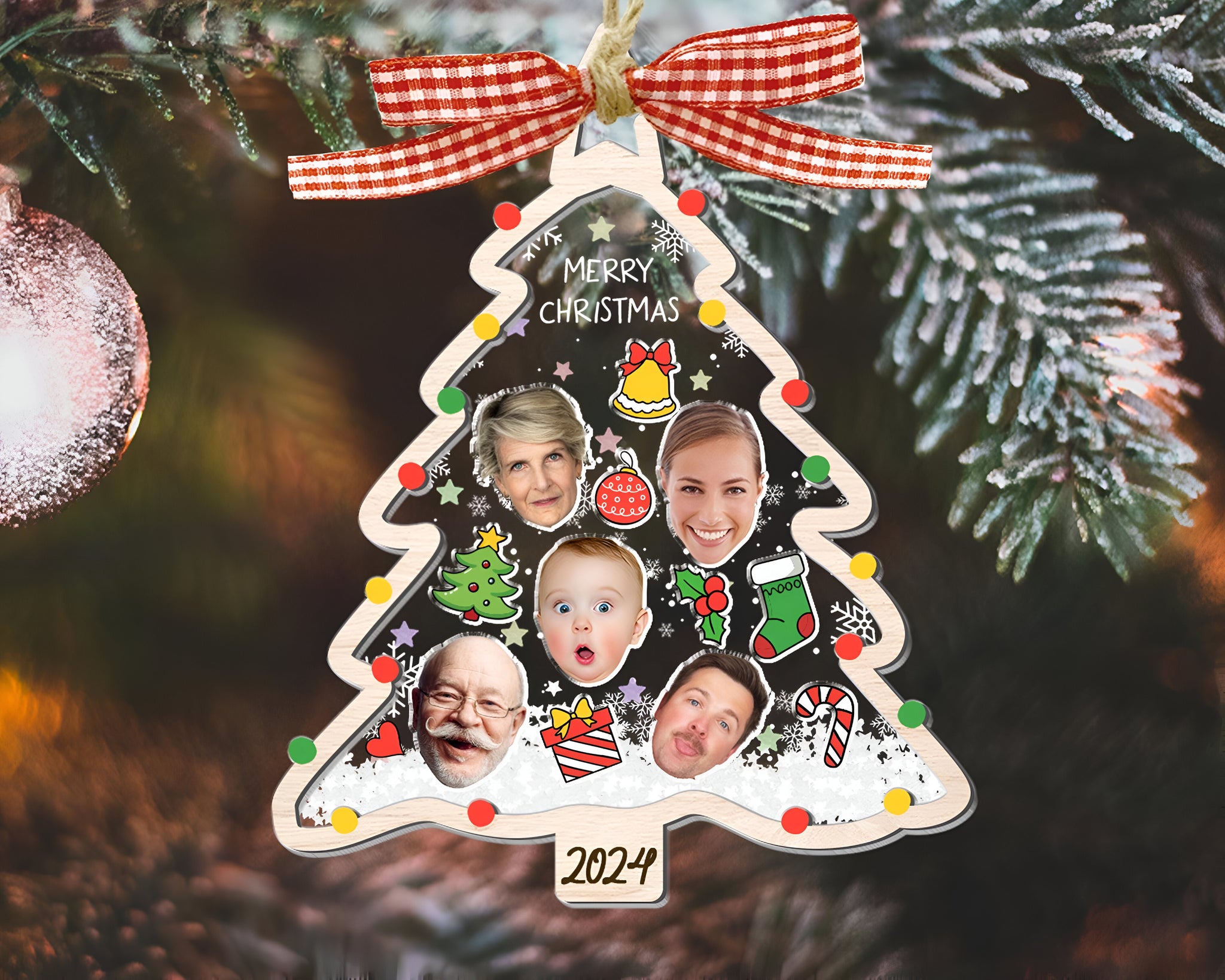 2024 Christmas Tree Ornament, Personalized Face Family Christmas Ornament, Custom Photo Ornament, Christmas Decor, Family 4D Shake Ornament ORHA24