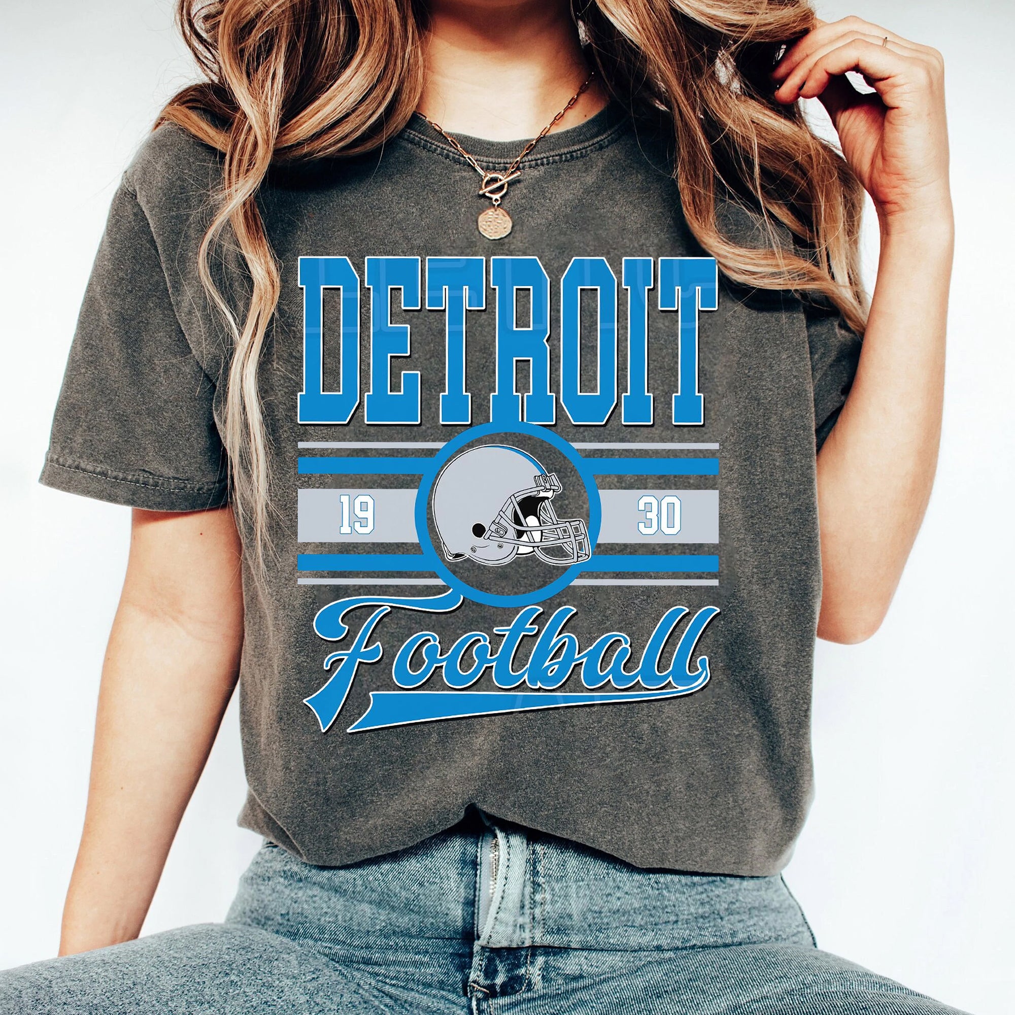 Detroit Football s Vintage Style T-Shirt, Detroit Football Tee, Detroit Football Shirt,Detroit Sweater,Sunday Football BBB TDCAO