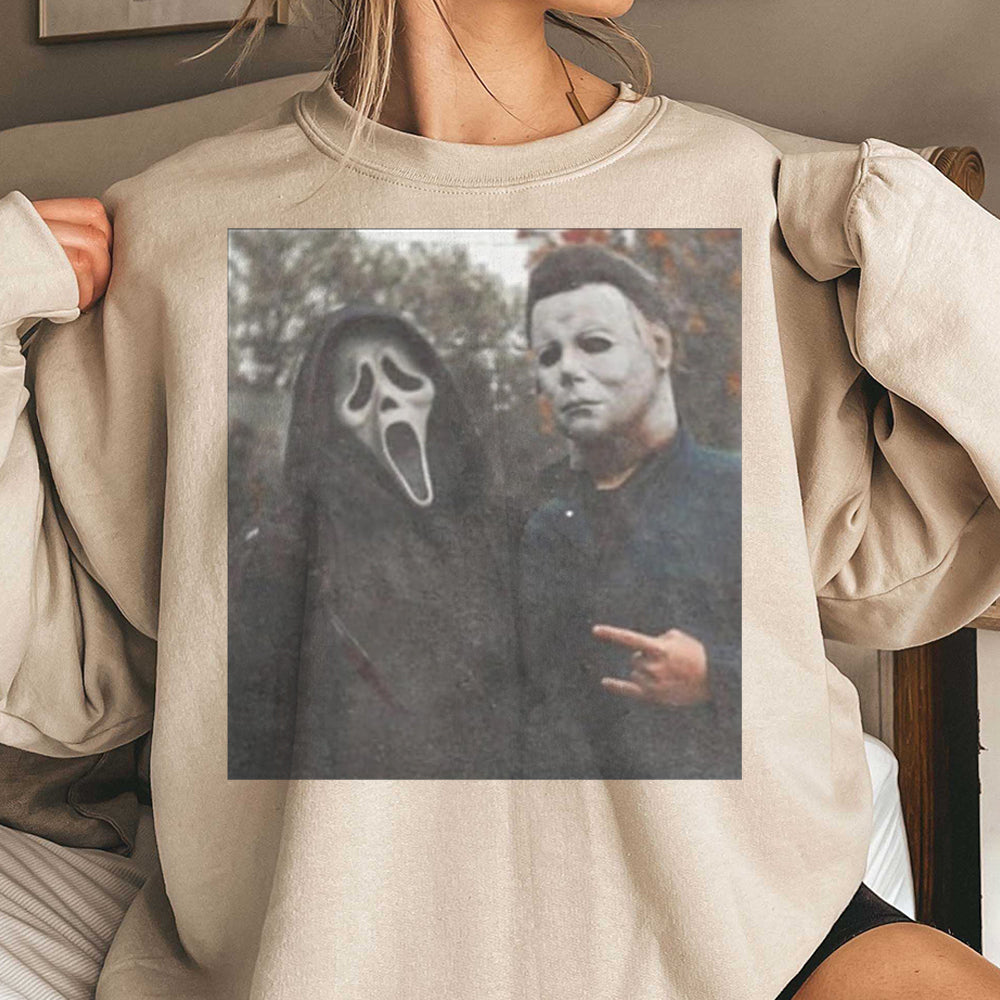 Vintage 90s Halloween Ghostface Heart Hands , Scary Movies Tee, Funny Ghost Face T-Shirt, Horror Killer Characters Club Shirt  EEE