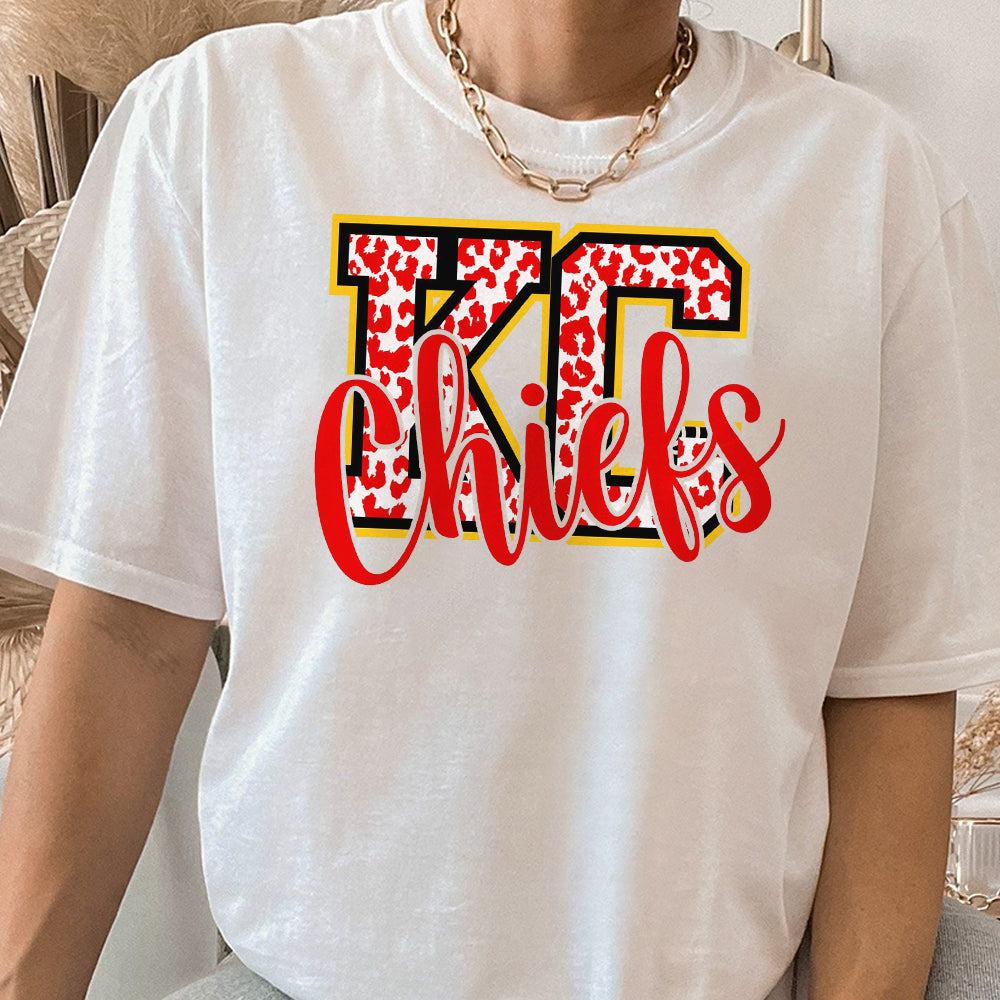 Kansas City Football Sweatshirt, Trendy Kansas City Fan Shirts, Football Crewneck,Kansas City Hoodie,Game Day Hoodie,Taylor Travis,KC Chiefs EEE
