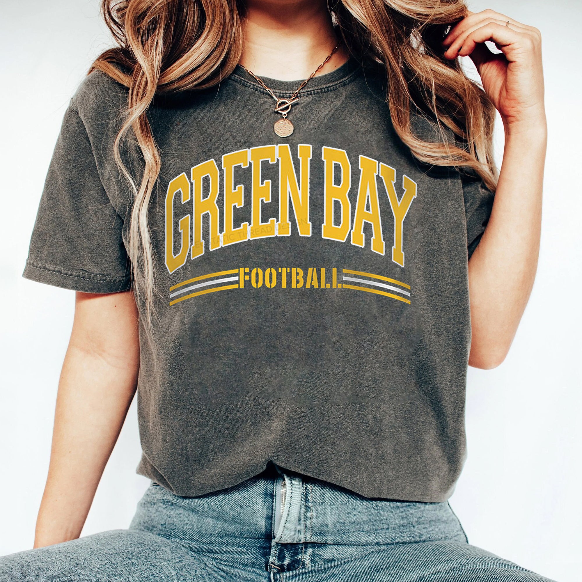 Green Bay Football Shirt, Long Sleeve, Vintage Green Bay Shirt, Packers shirt, Green Bay Fan Gift, For Women and Men  CCC