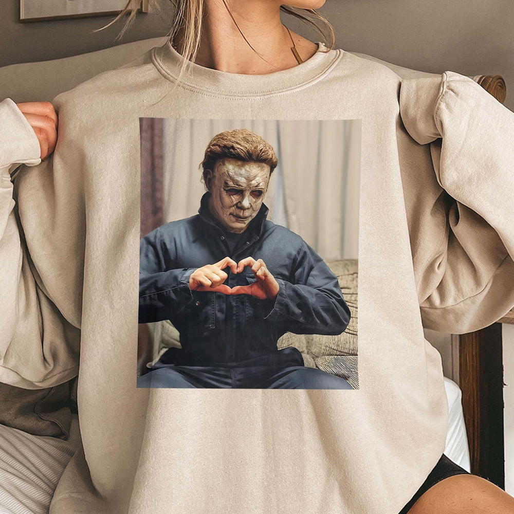 90s Michael Meyers Halloween Heart Hands Shirt, Michael Meyers Shirt Shirt,Horror Movie Shirt, Myers Thriller Friday the 13th Horror 2 AAA