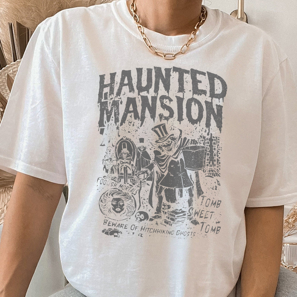 Vintage The Haunted Mansion Shirt, Disney Halloween T-Shirt, Hitchhiking Ghosts Leota shirt, Disneyland Halloween, Spooky Season, Disney Tee NNN