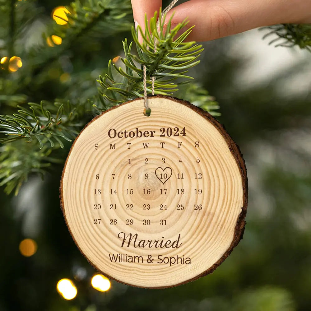Married Engaged Anniversary Calendar Christmas Couple - Personalized Wood Slice Ornament ORNA1210