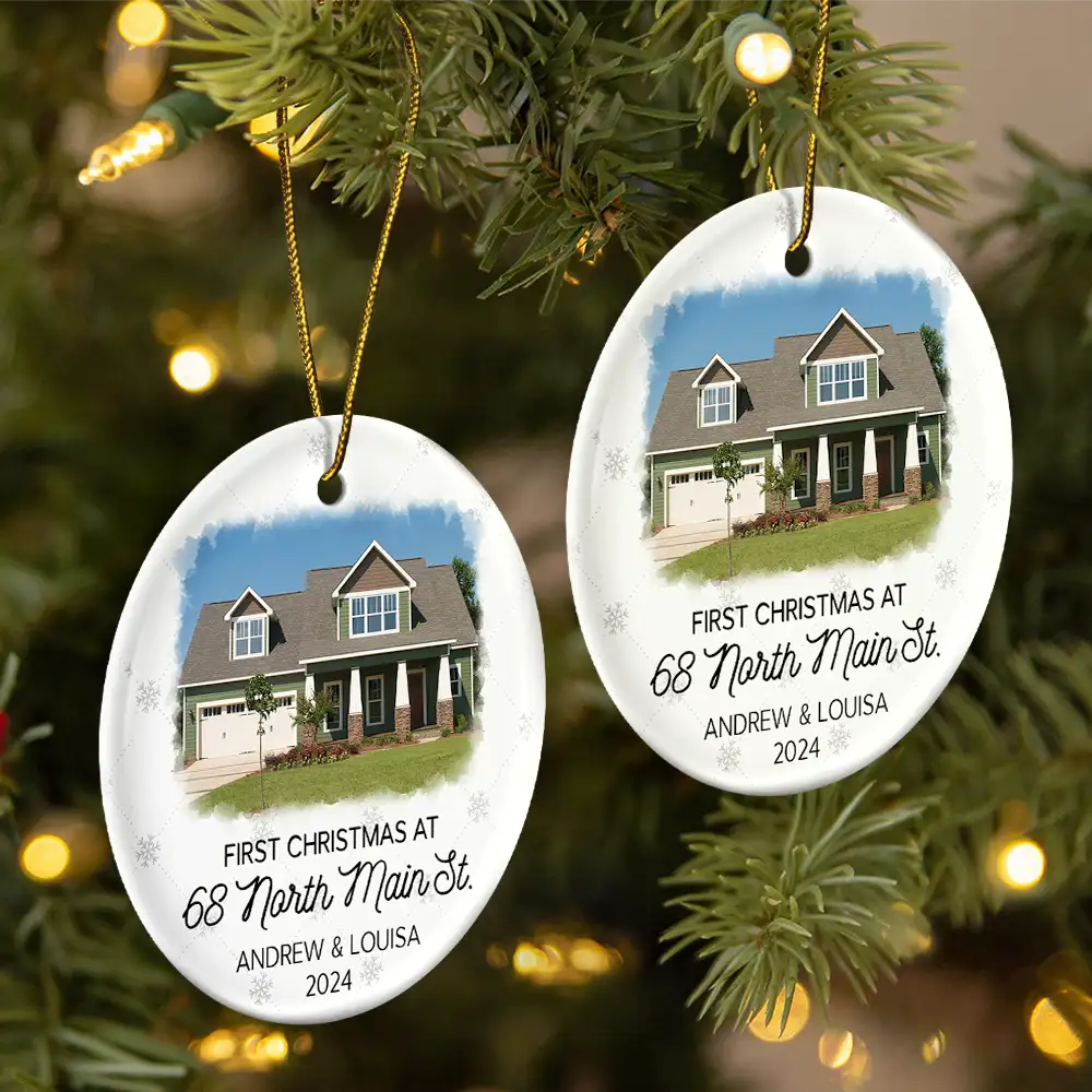 Custom Photo First Christmas At New Home Couple Family - Personalized Circle Ceramic Ornament ORNA1210