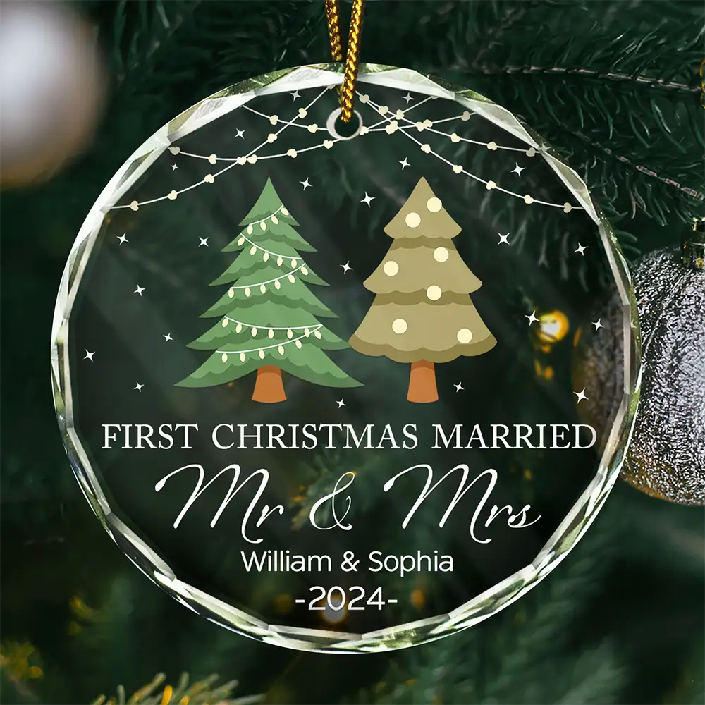 Christmas Tree First Christmas Married - Personalized Circle Glass Ornament ORNA1210