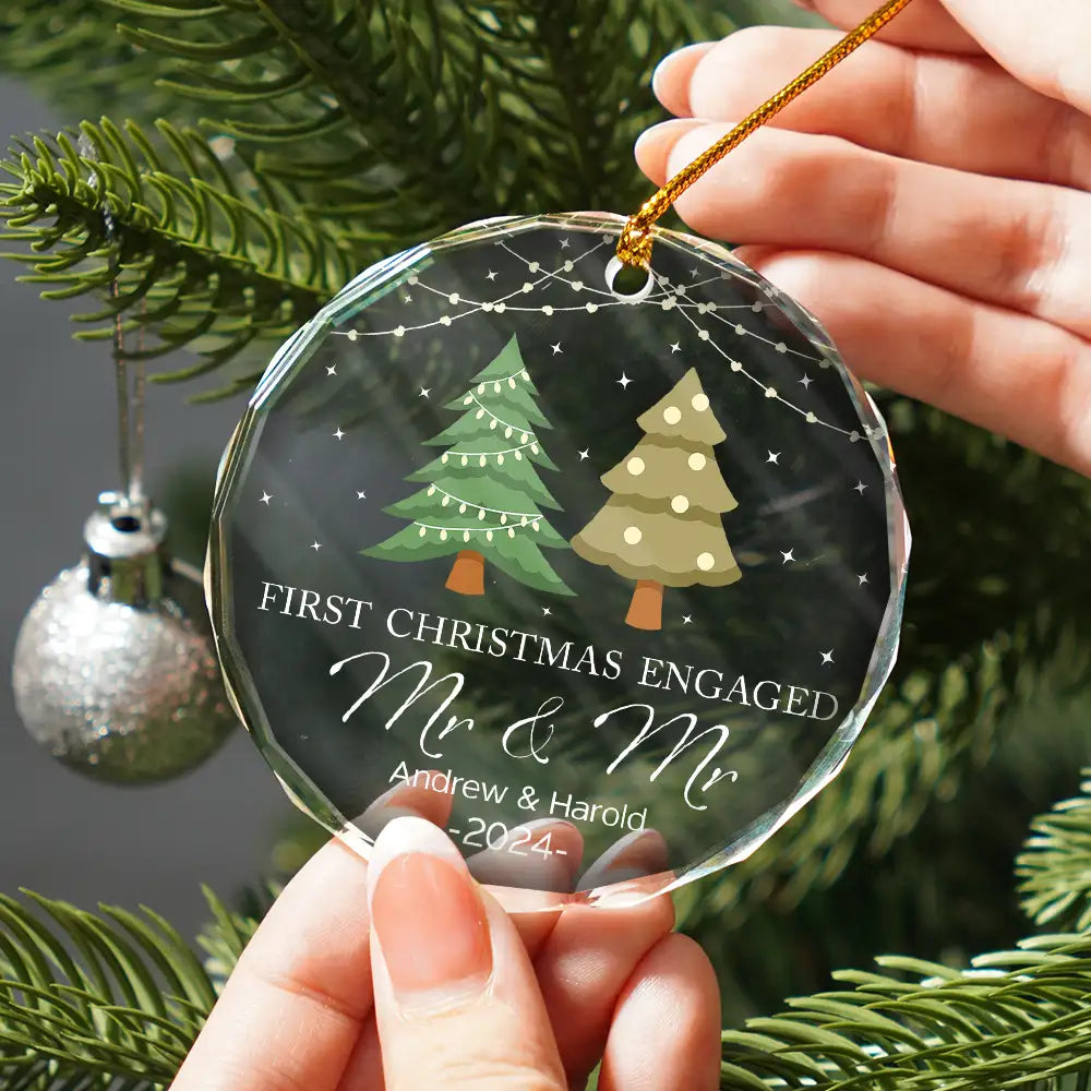 Christmas Tree First Christmas Married - Personalized Circle Glass Ornament ORNA1210