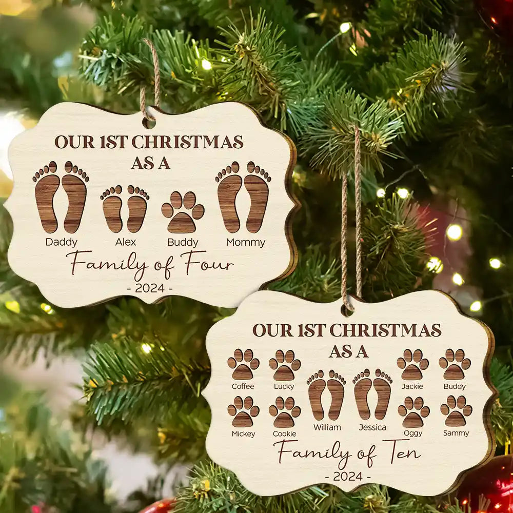 First Christmas As A Family Of Four Footprints - Personalized Medallion Wooden Ornament ORNA1210