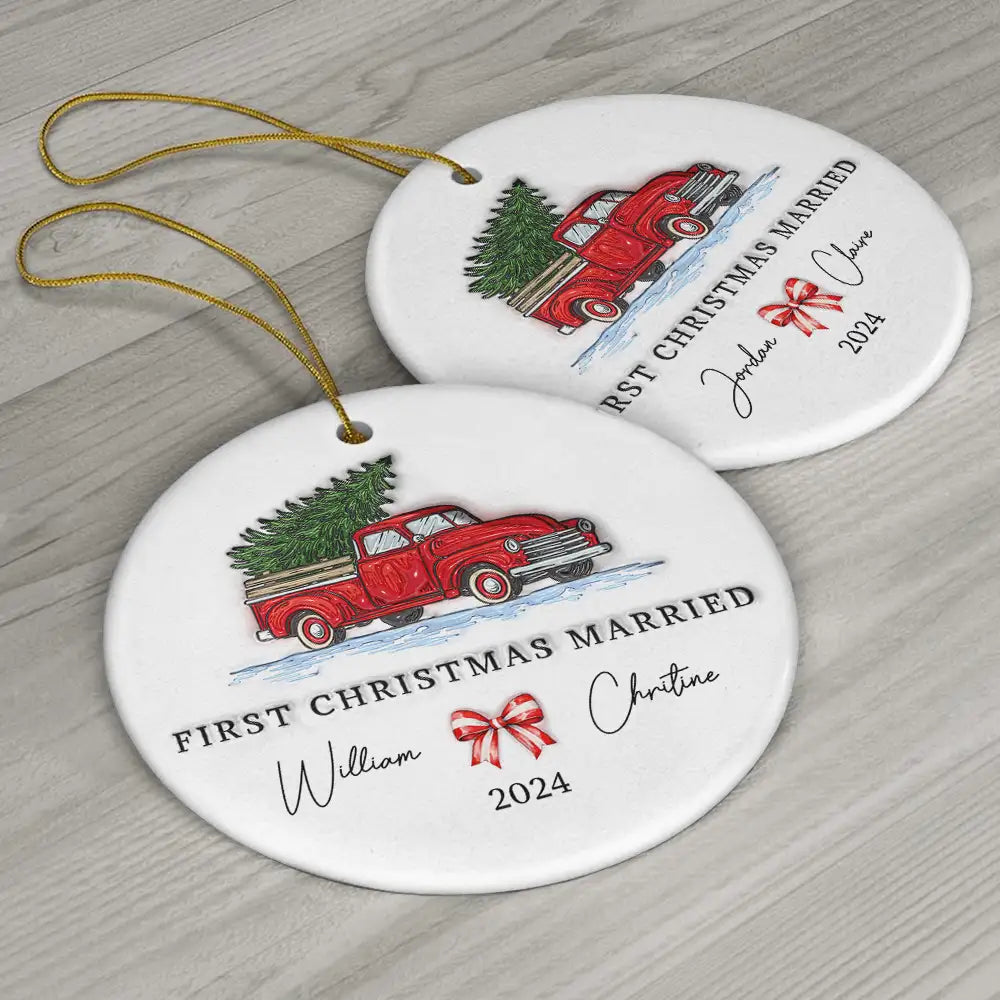 First Christmas Married Couples - 3D Inflated Effect Printed Ornament, Personalized Circle Ceramic Ornament ORNA1210
