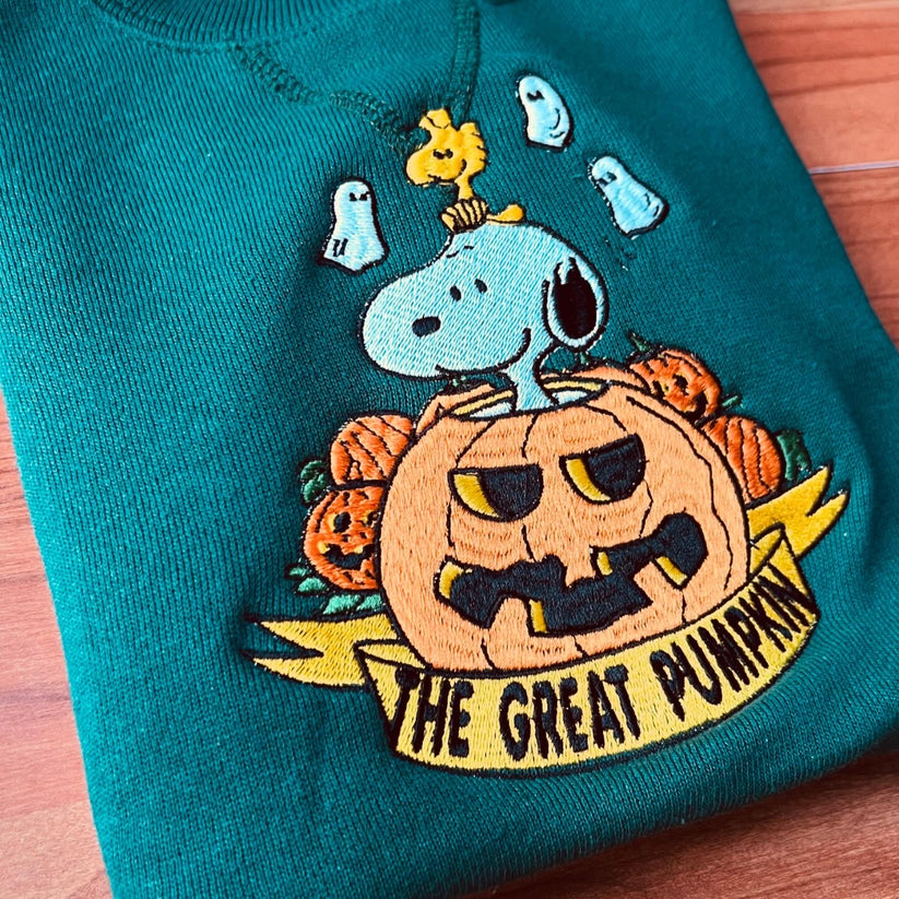 The great pumpkin Charlie Brown, snoopy embroidered sweatshirt for toddler and adult sizes Halloween design EMHA0509