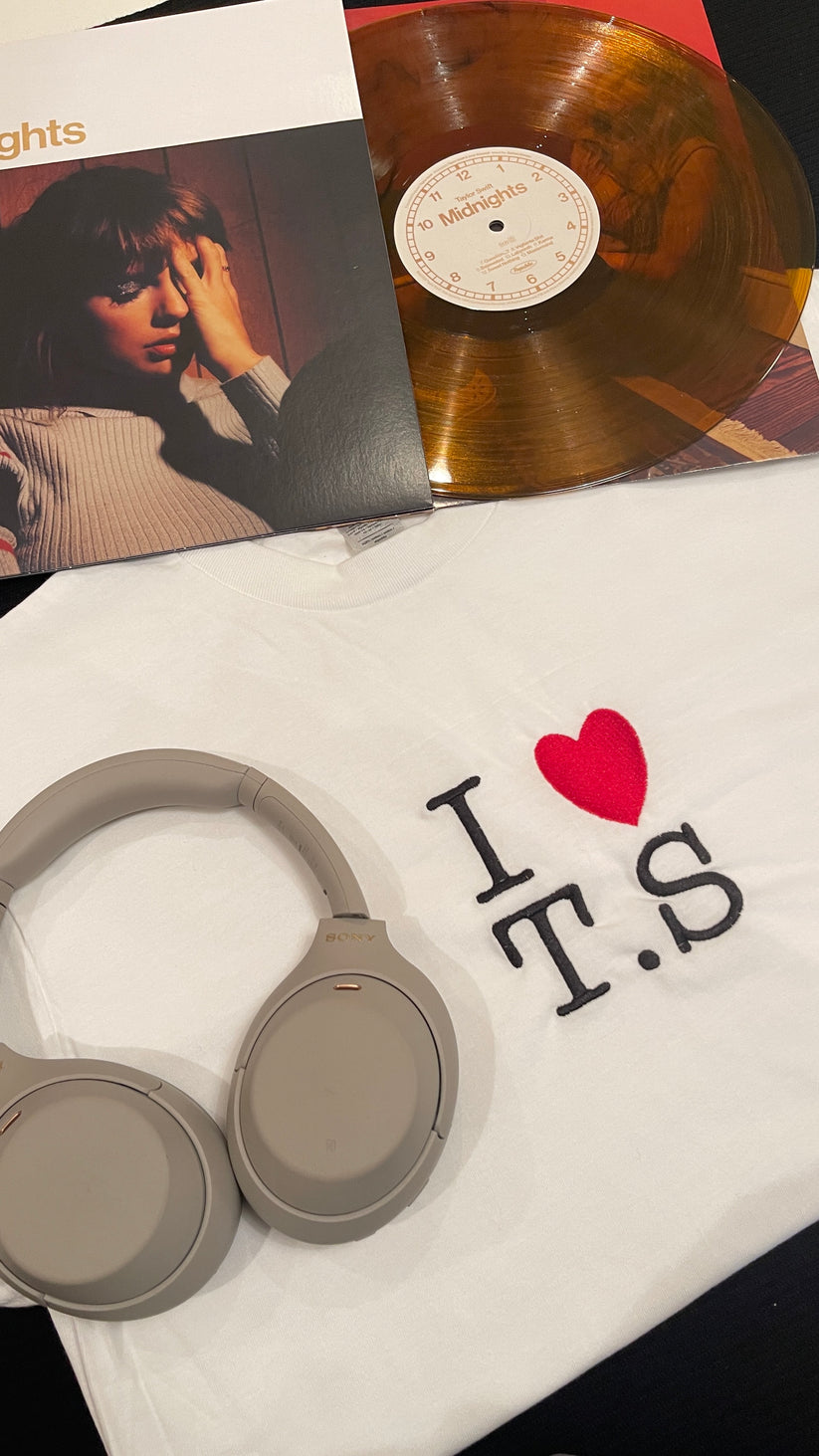 I ?? T.S Taylor Swift Embroidered T-shirt EM1309T