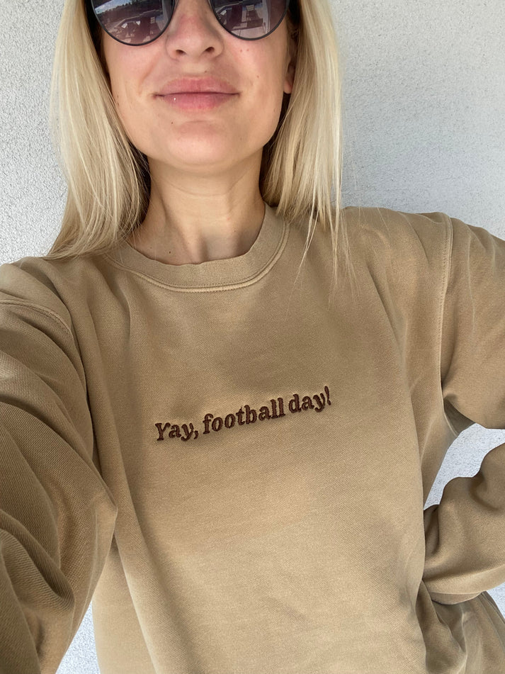 Football Day Crewneck EMHA1009S