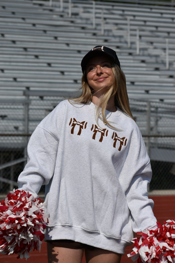 Football Bow Crewneck EMHA1009S