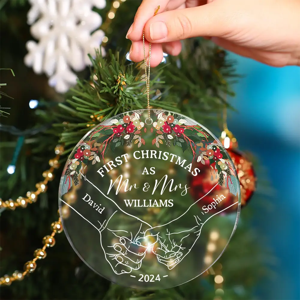 Holding Hands First Christmas Couple - Personalized Circle Acrylic Ornament ORNA1210