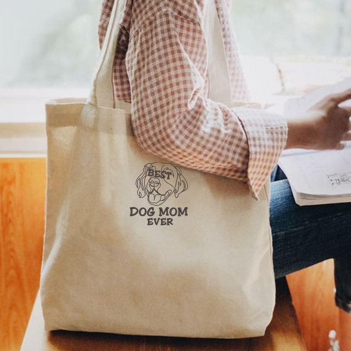 Personalized Best Golden Retriever Dog Mom Ever Embroidered Tote Bag, Custom Tote Bag with Dog Name, Best Gifts for Golden Retriever Lovers em1