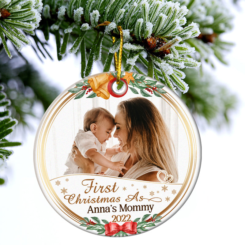 Custom Photo First Christmas As Mr & Mrs - Christmas Gift For Couple And Family - Personalized Custom Circle Ceramic Ornament ORNA1210