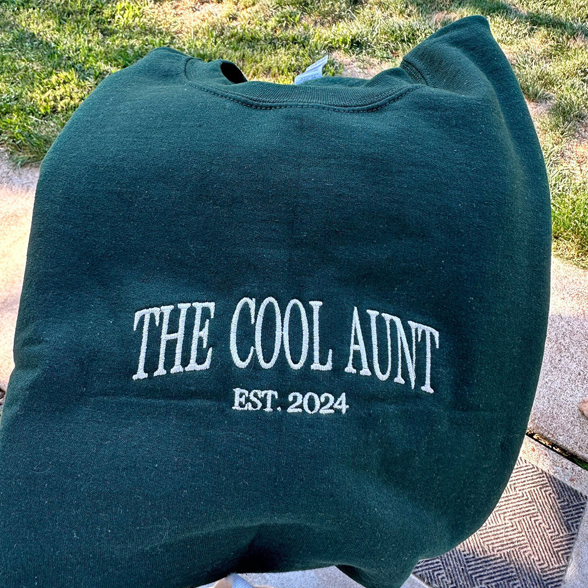 The Cool Dad Sweatshirt, Dad Crewneck Embroidered with Kid Name on Sleeve, Father Day Gift Idea em4