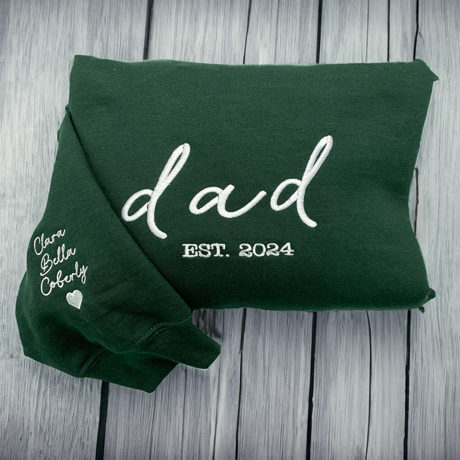 Best Sweatshirt for Dad, Personalized Hoodie with Kid Name on Sleeve, Dad Est Embroidered Crewneck em3