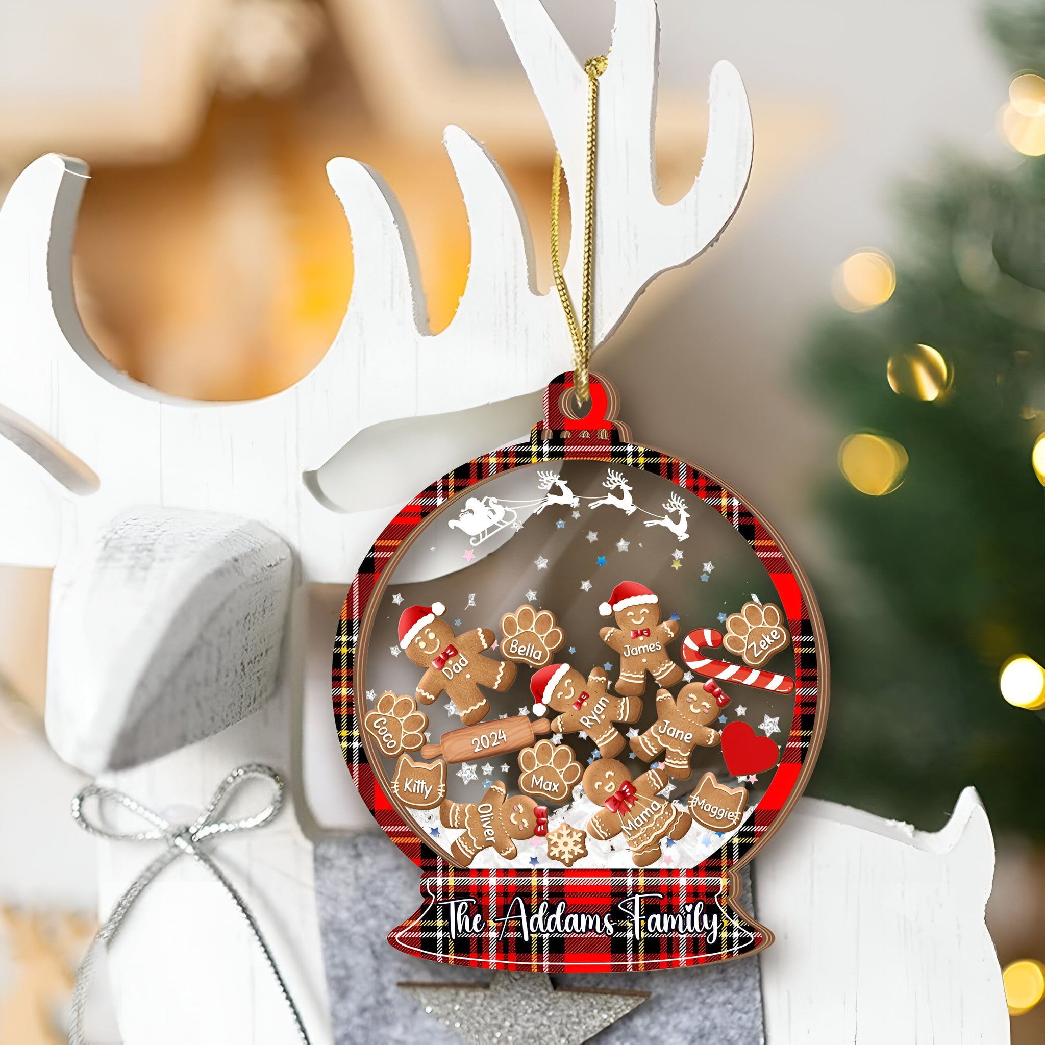 Gingerbread Family With Dog & Cat - Personalized 4D Shaker Ornament - Christmas Gift For Family ORN2809