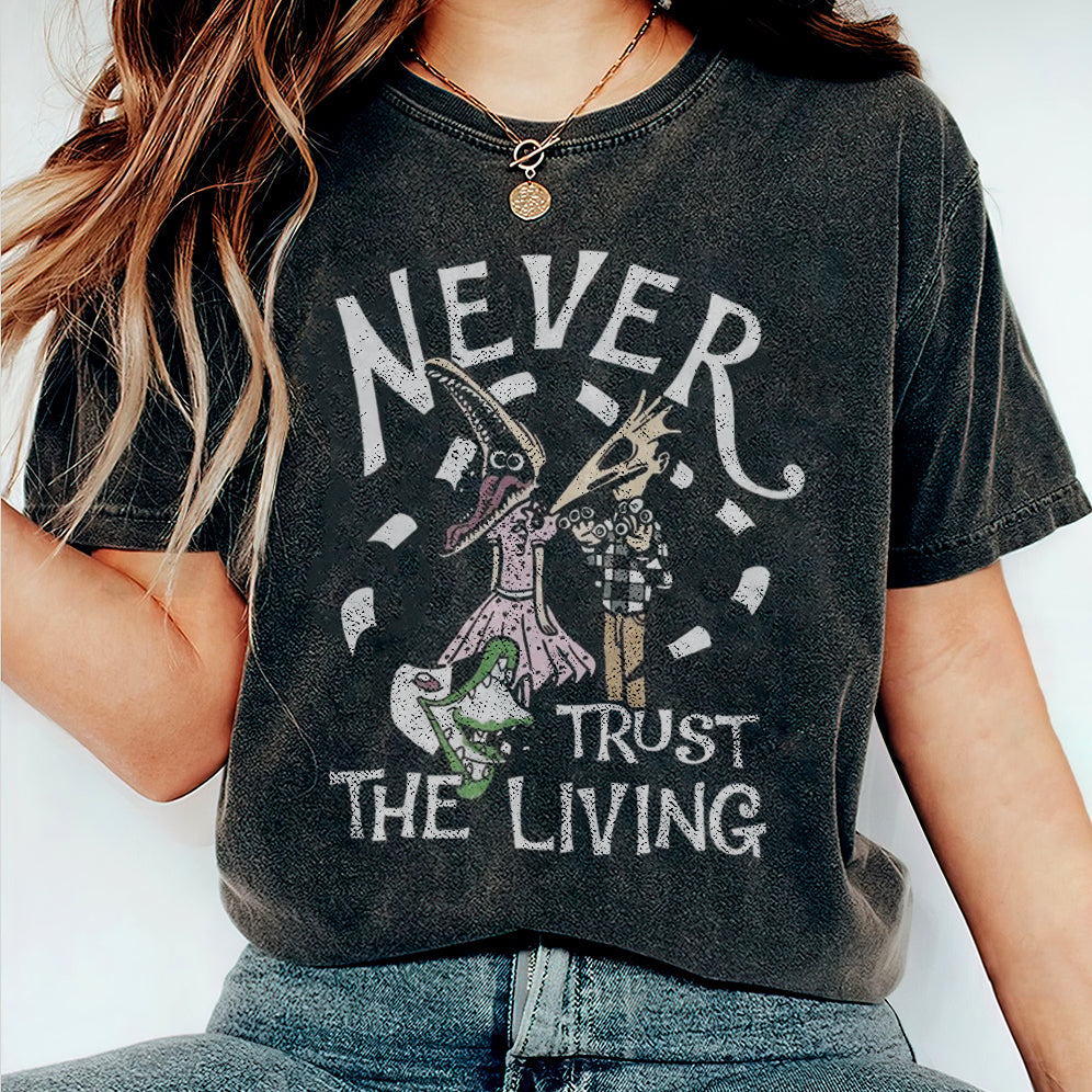 Beetlejuice T-Shirt, Beetlejuice Halloween Shirt, Beetlejuice 1988 Movie T-Shirt V1, Vintage Halloween Movie Shirt, Horror Movie Shirt, Halloween Party