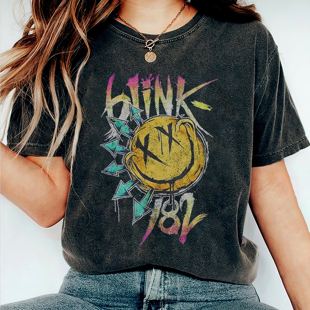 Blink 182 Shirt, Blink 182 Rock Shirt, Vintage Band Shirt, Smile Face Shirt V3, Vintage Smile Tee, Blink 182 Band Tee, Vintage Style, Blink 182 Rock Shirt