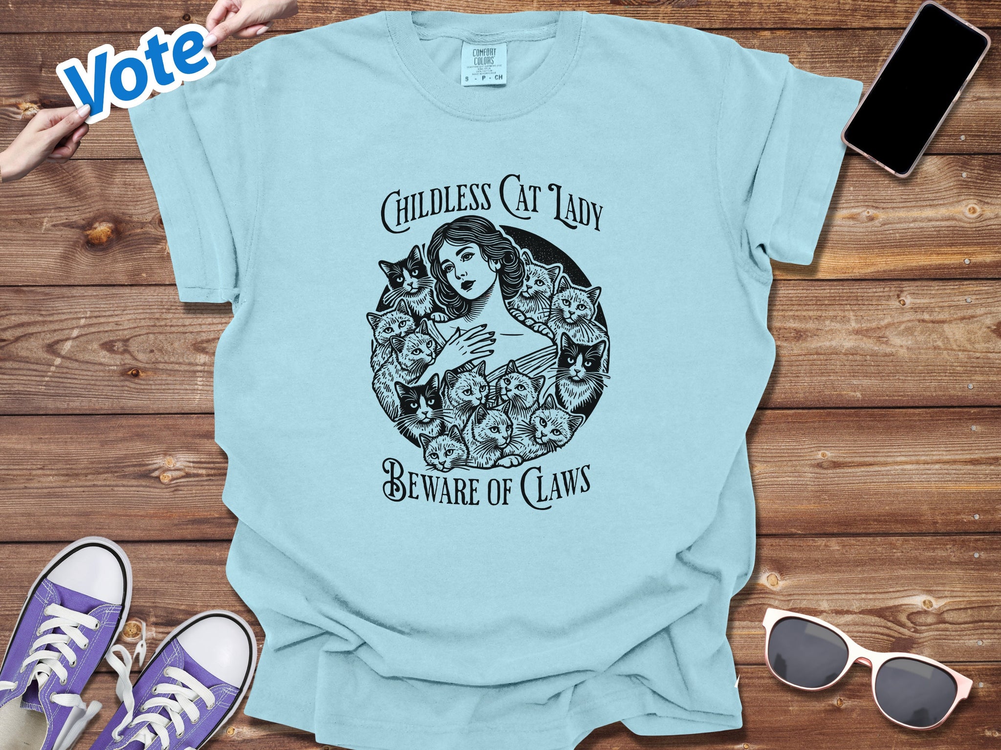 Childless Cat Lady, Beware of Claws, Vintage Cat Lady, Feminist Shirt  TD2907N 10