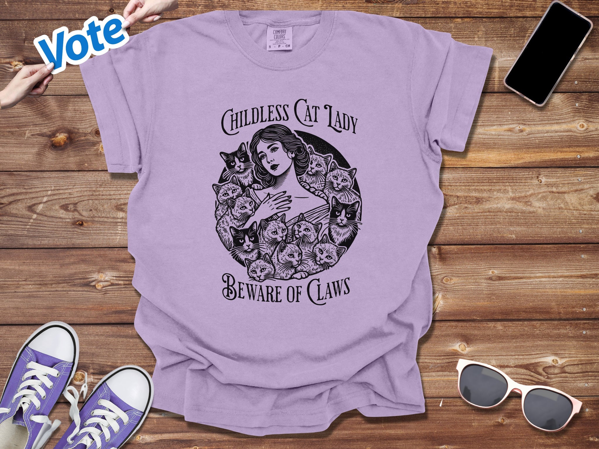 Childless Cat Lady, Beware of Claws, Vintage Cat Lady, Feminist Shirt  TD2907N 10