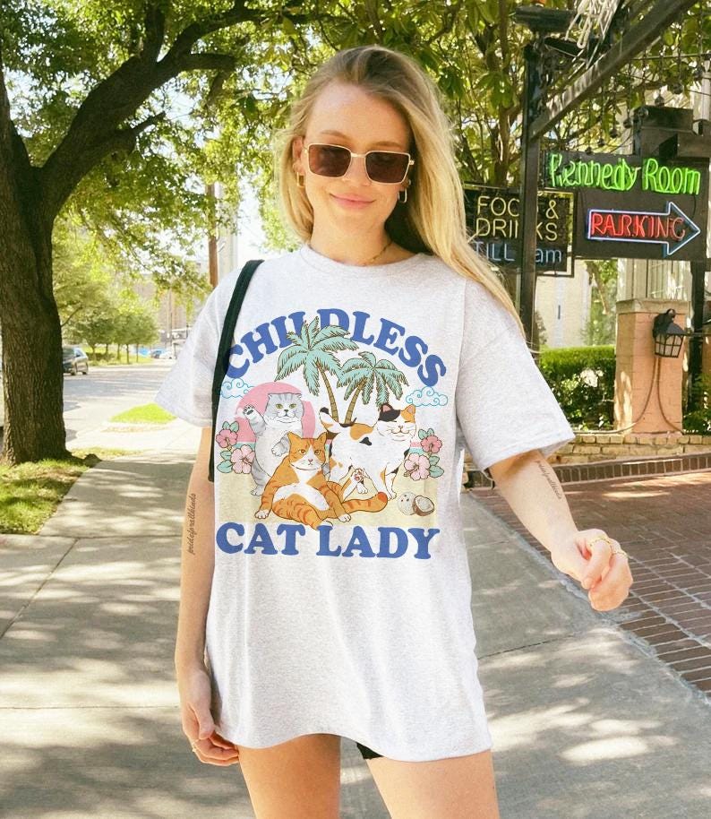 Childless cat lady  Miserable childless cat ladies for Kamala  Kamala Harris shirt  Kamala coconut  social democrat  suffragette  vote  TD2907N 02