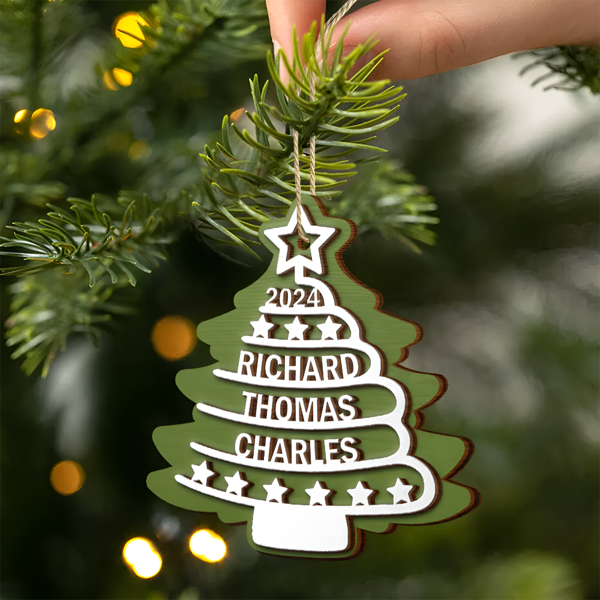 Christmas Tree Family Names - Personalized 2-Layered Wooden Ornament ORN0310