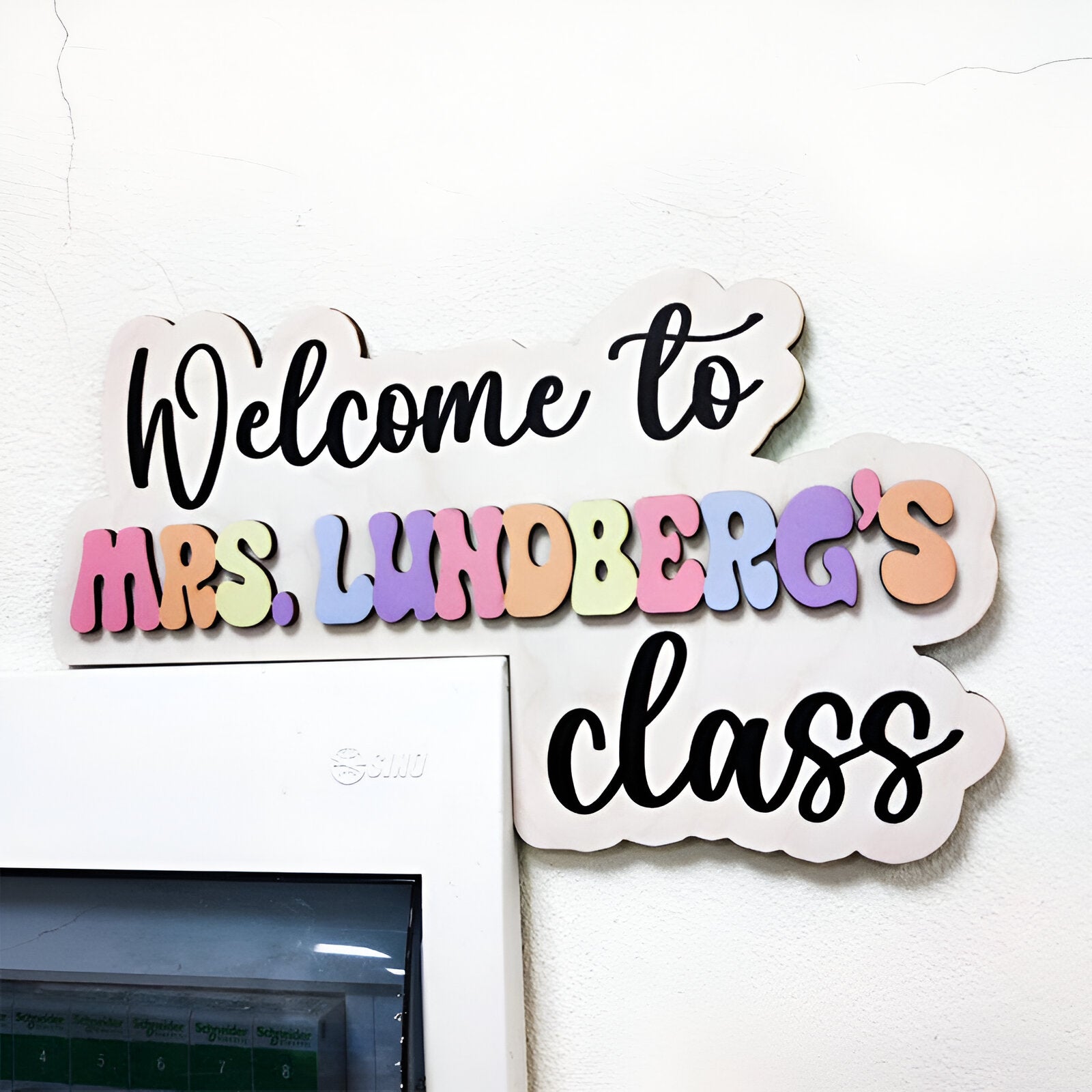 Cusstom Teacher Name Doorframe Corner Sign Dofra