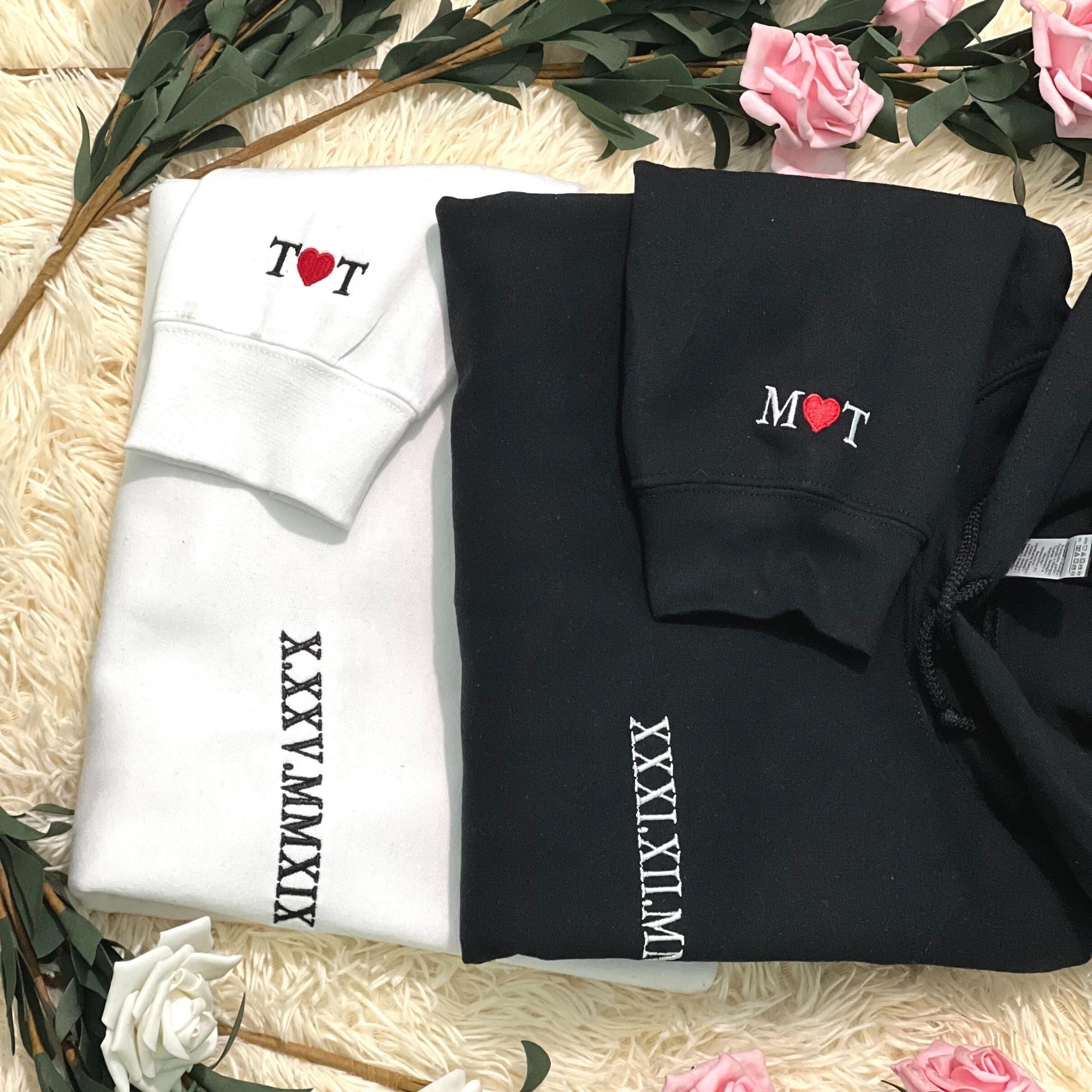 Custom Embroidered Roman Numeral Date Sweatshirt, Hoodie Personalized Date Anniversary Year Wedding Gifts em3