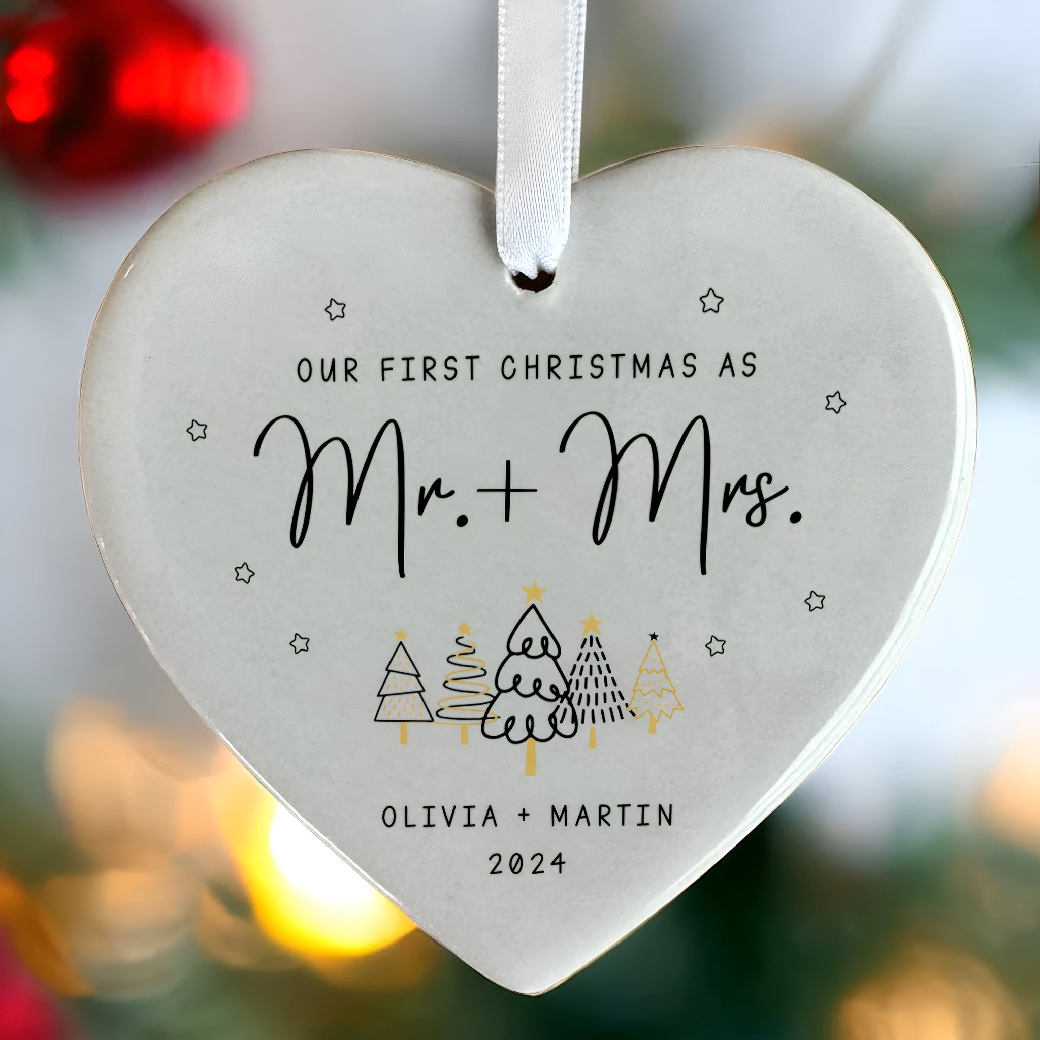 Custom Mr and Mrs Ornament, Engagement Ornament Gift For Couple, Newlywed Gift, Wedding Christmas Ornaments, Anniversary Gift For Husband Wife CY06-05 ORN2509