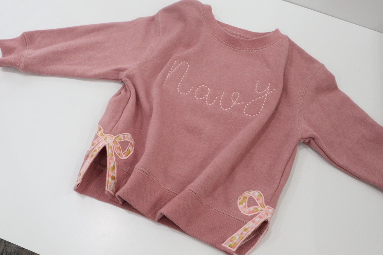 Embroidered Bow Sweatshirt, Embroidered Side Slit Bow Sweatshirt, Custom Embroidered Sweatshirt ESIBOW