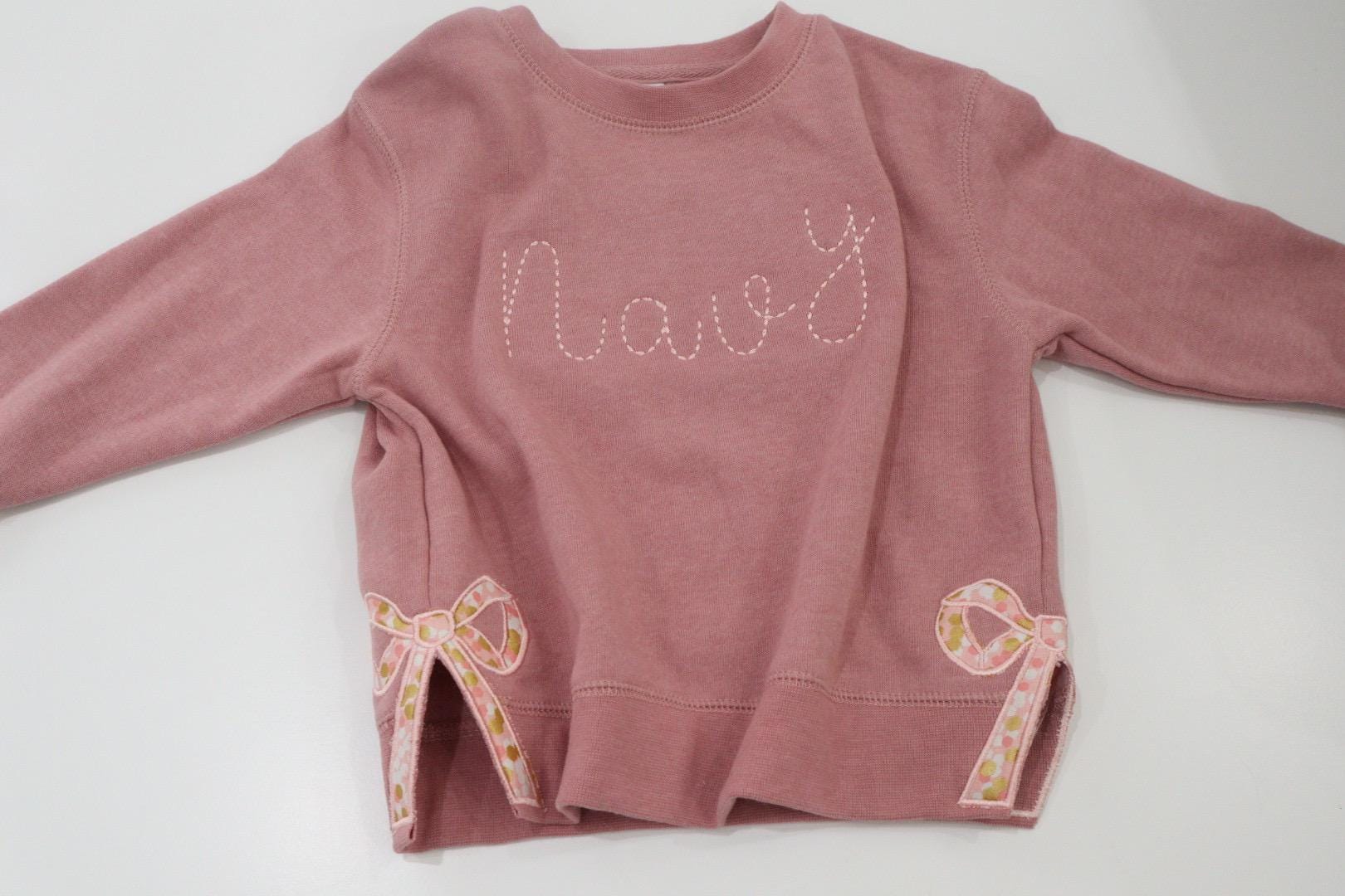 Embroidered Bow Sweatshirt, Embroidered Side Slit Bow Sweatshirt, Custom Embroidered Sweatshirt ESIBOW