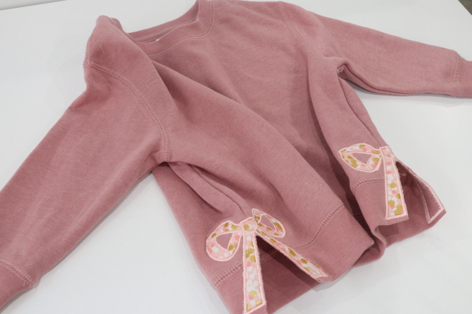 Embroidered Bow Sweatshirt, Embroidered Side Slit Bow Sweatshirt, Custom Embroidered Sweatshirt ESIBOW