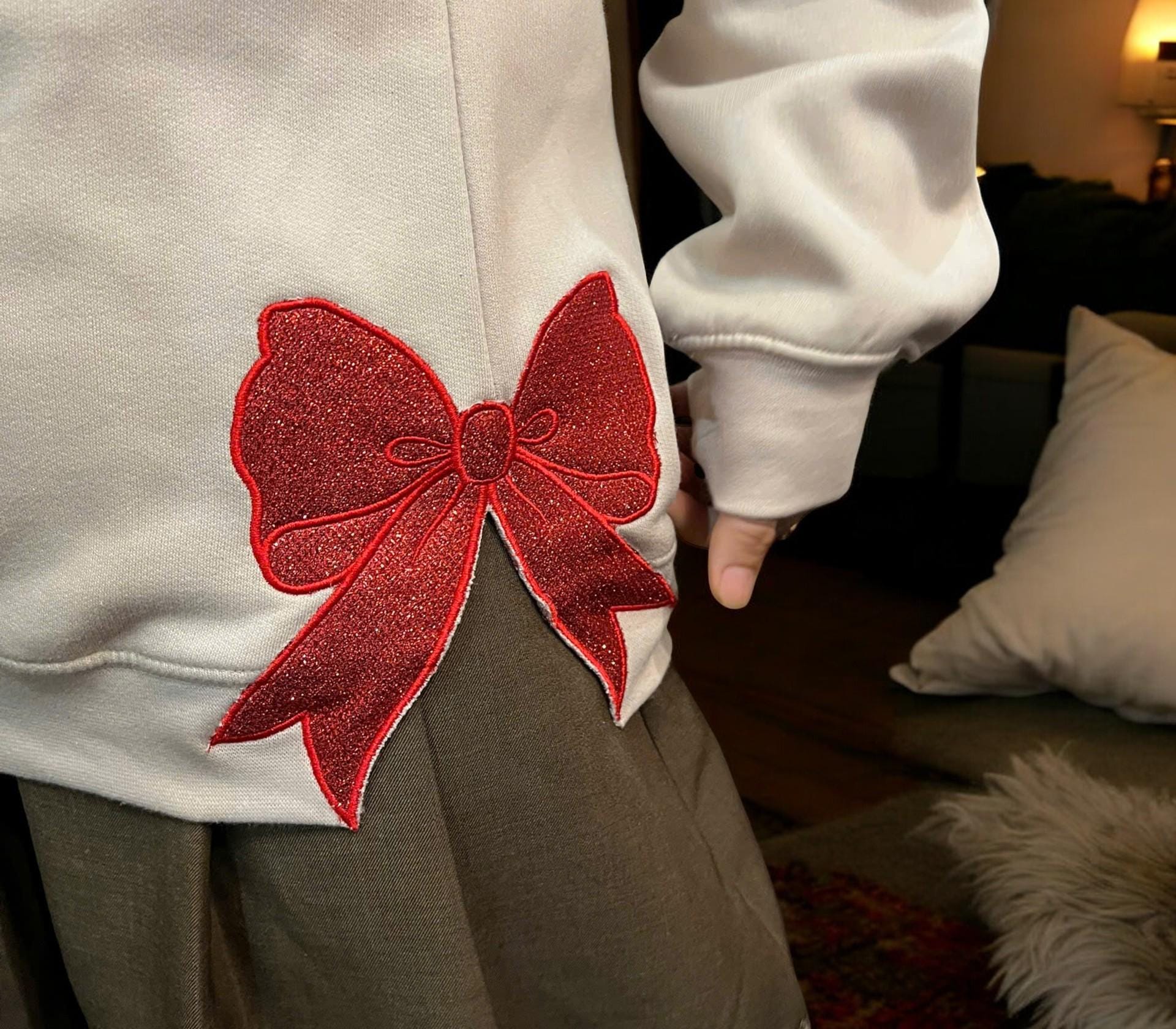 Embroidered Glitter Side Bow Appliqu? Sweatshirt Design for Machine Embroidery Classic Bow, Embroidered Bow Sweatshirt, Side Bow Sweatshirt ESIBOW