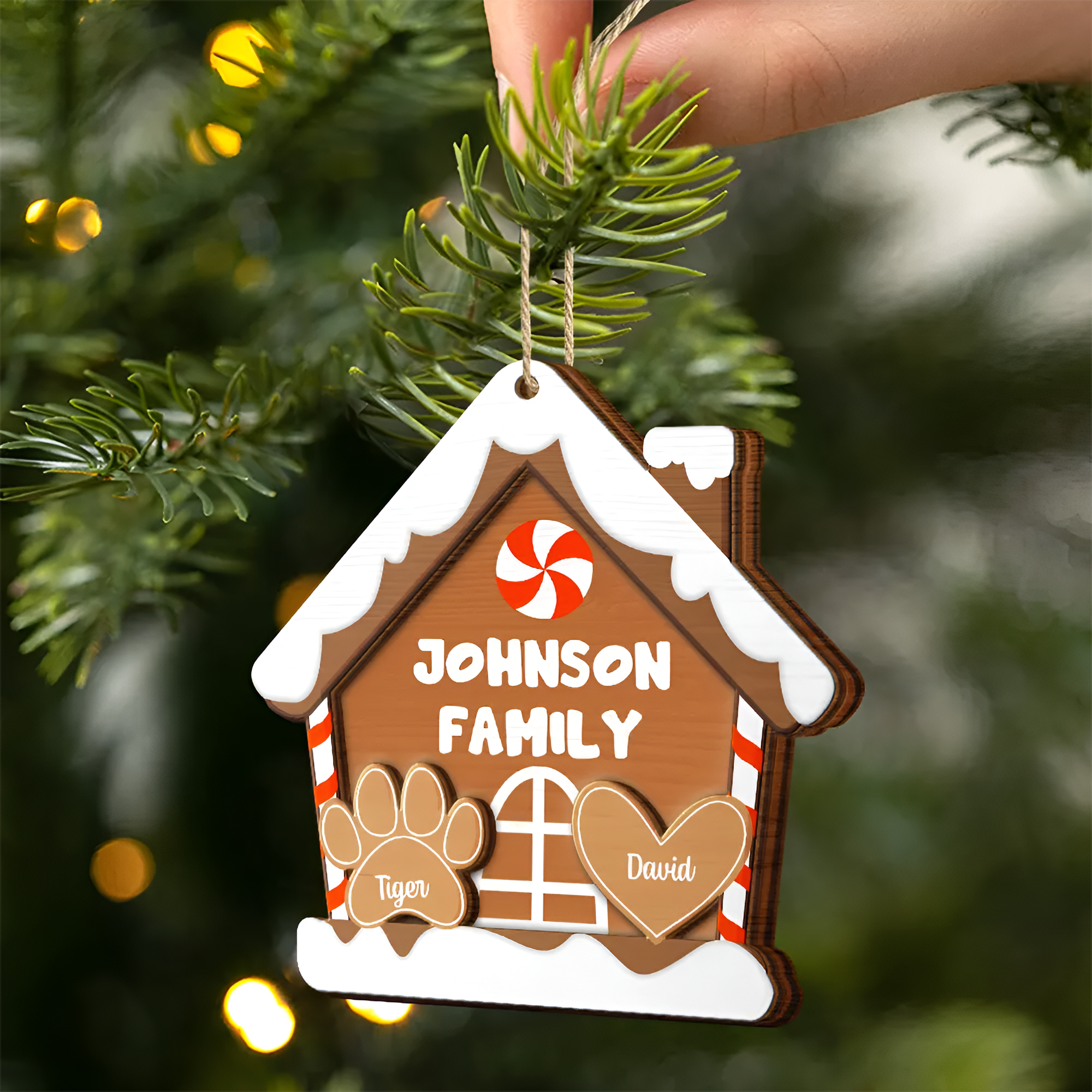 Gingerbread Cookie Family - Personalized 2-Layered Wooden Ornament ORN0210