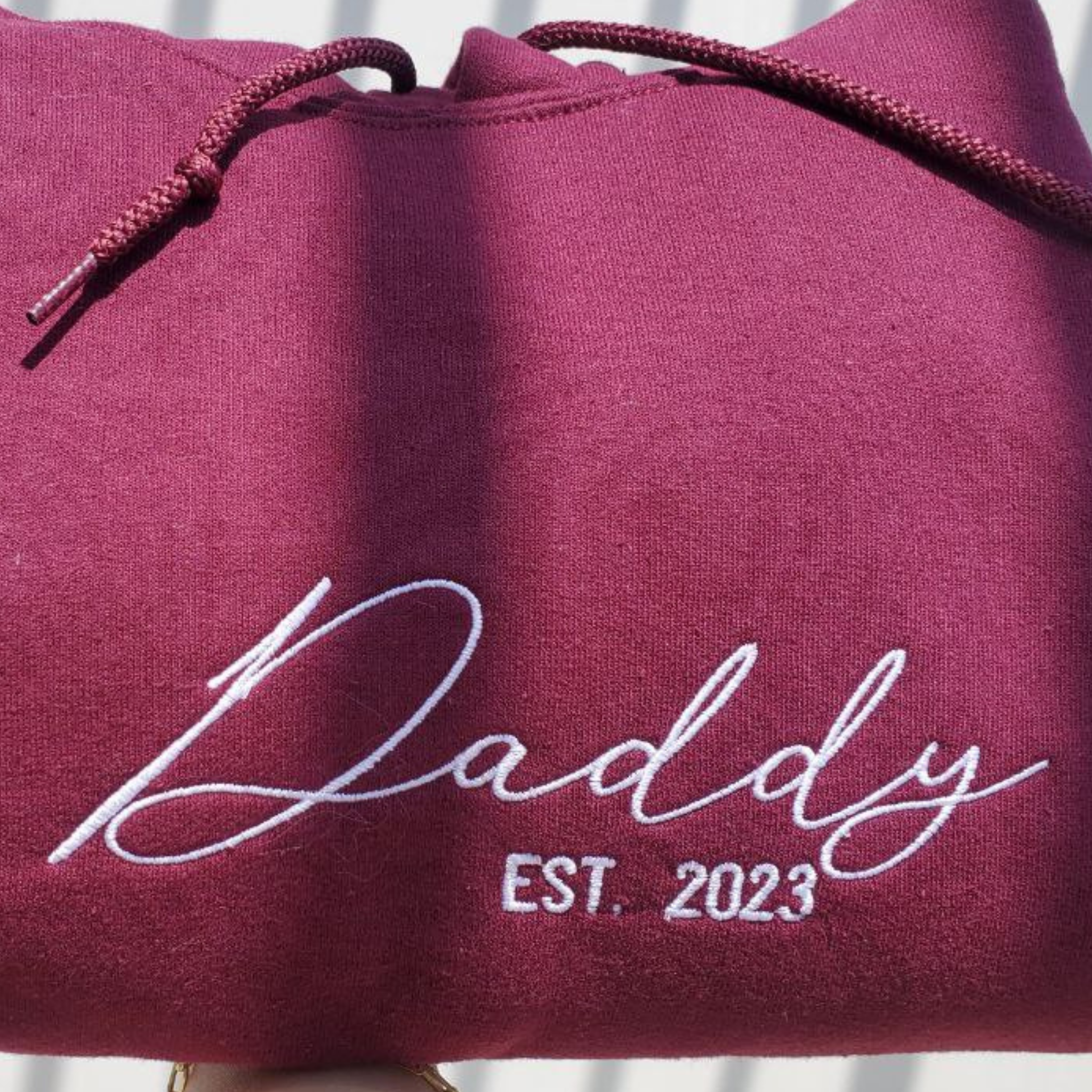 Personalized Fathers Day Hoodies for Dad, Daddy EST 2024 Crewneck Embroidered em4