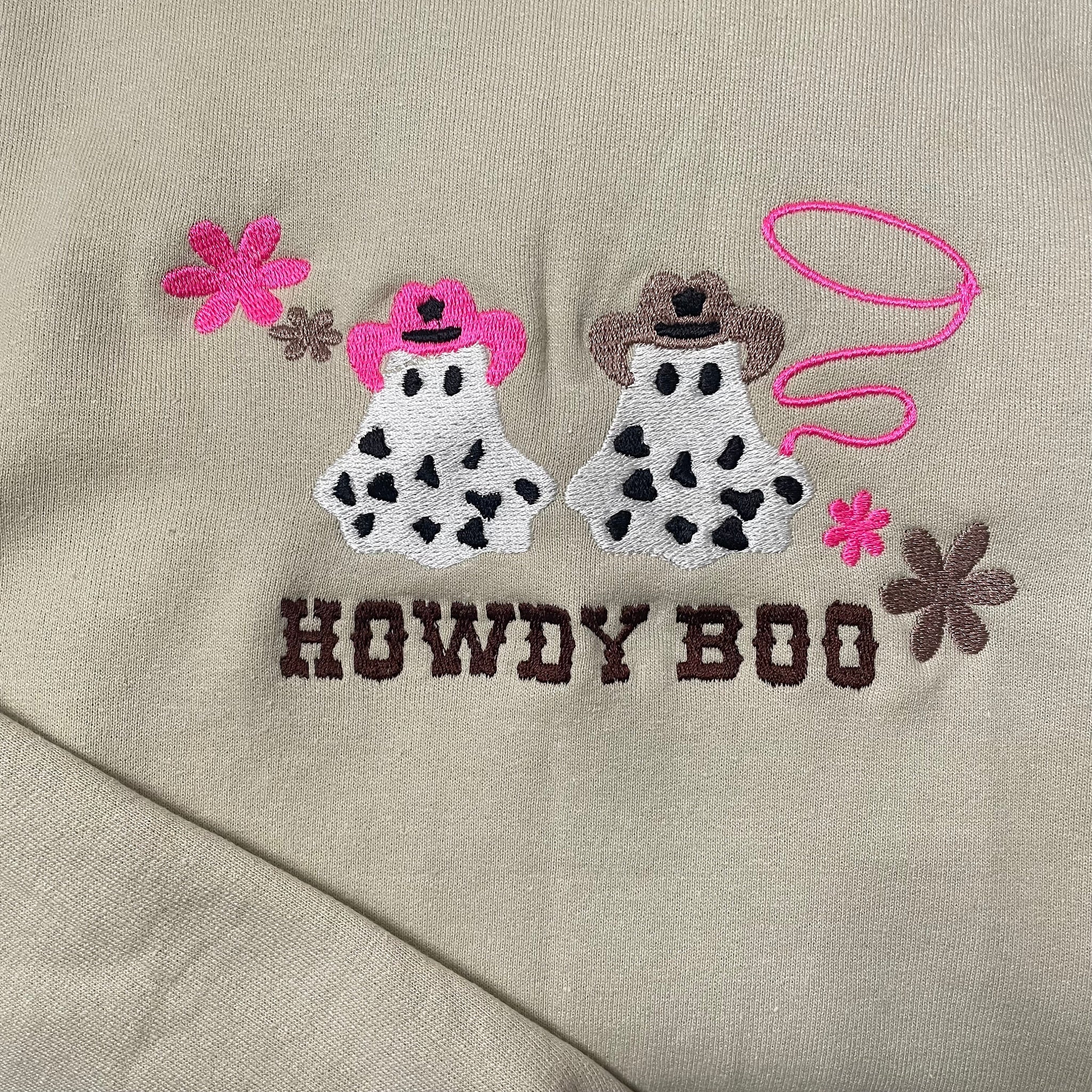 Howdy Boo Halloween Embroidered Sweatshirt - Trendy crewneck - Fall Fashion - Made to Order -Gifts for Her - Custom Made- Halloween clothing  EM1809S