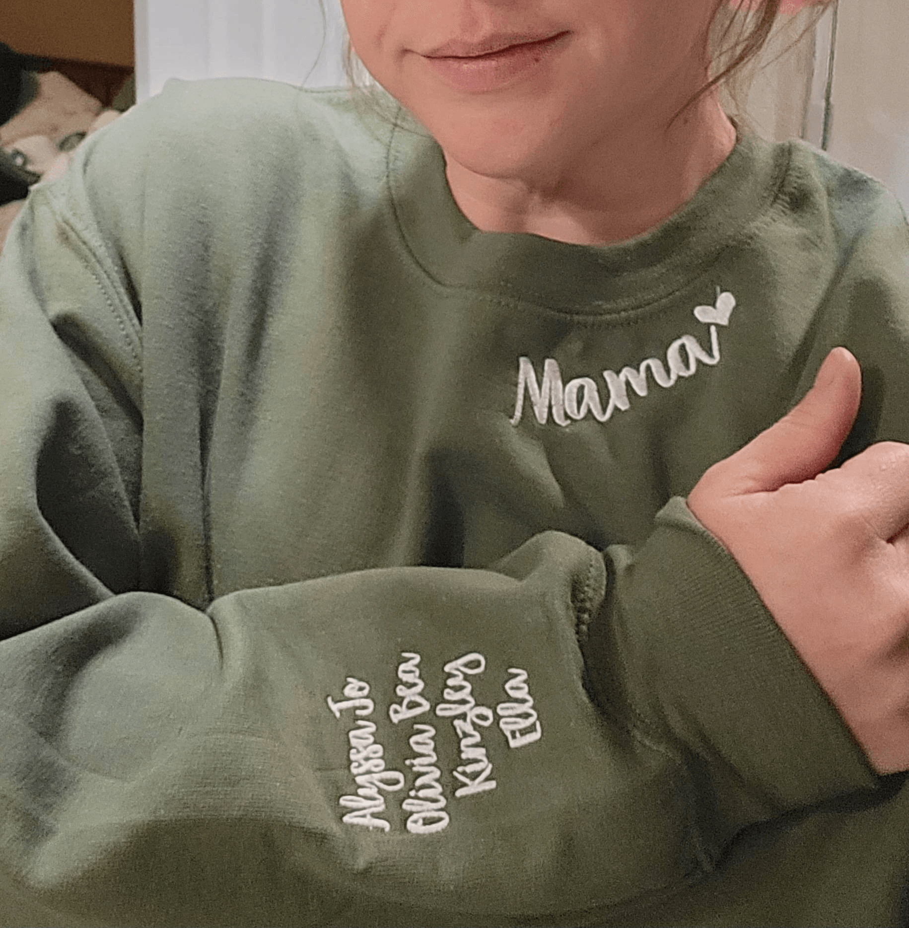 Custom Embroidered Gigi Sweatshirt with Kid Name on Sleeve EM2