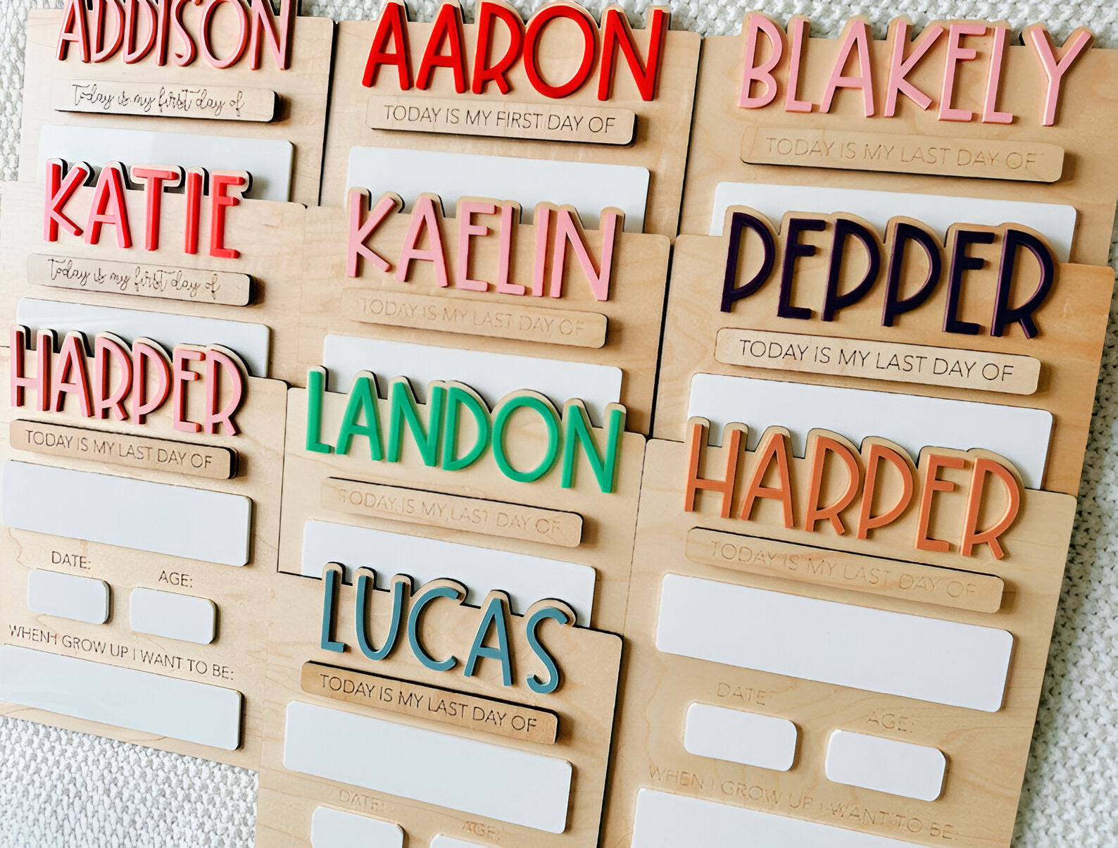 First Day of School Sign, Last Day of Sign, Back to School Sign, Back to School Pictures scsign1