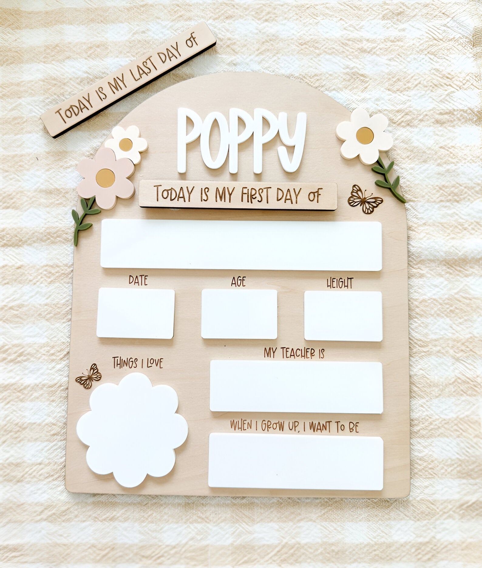 First Day Of School Sign, Personalized Girl Back To School Sign, School Photo Prop scsign1