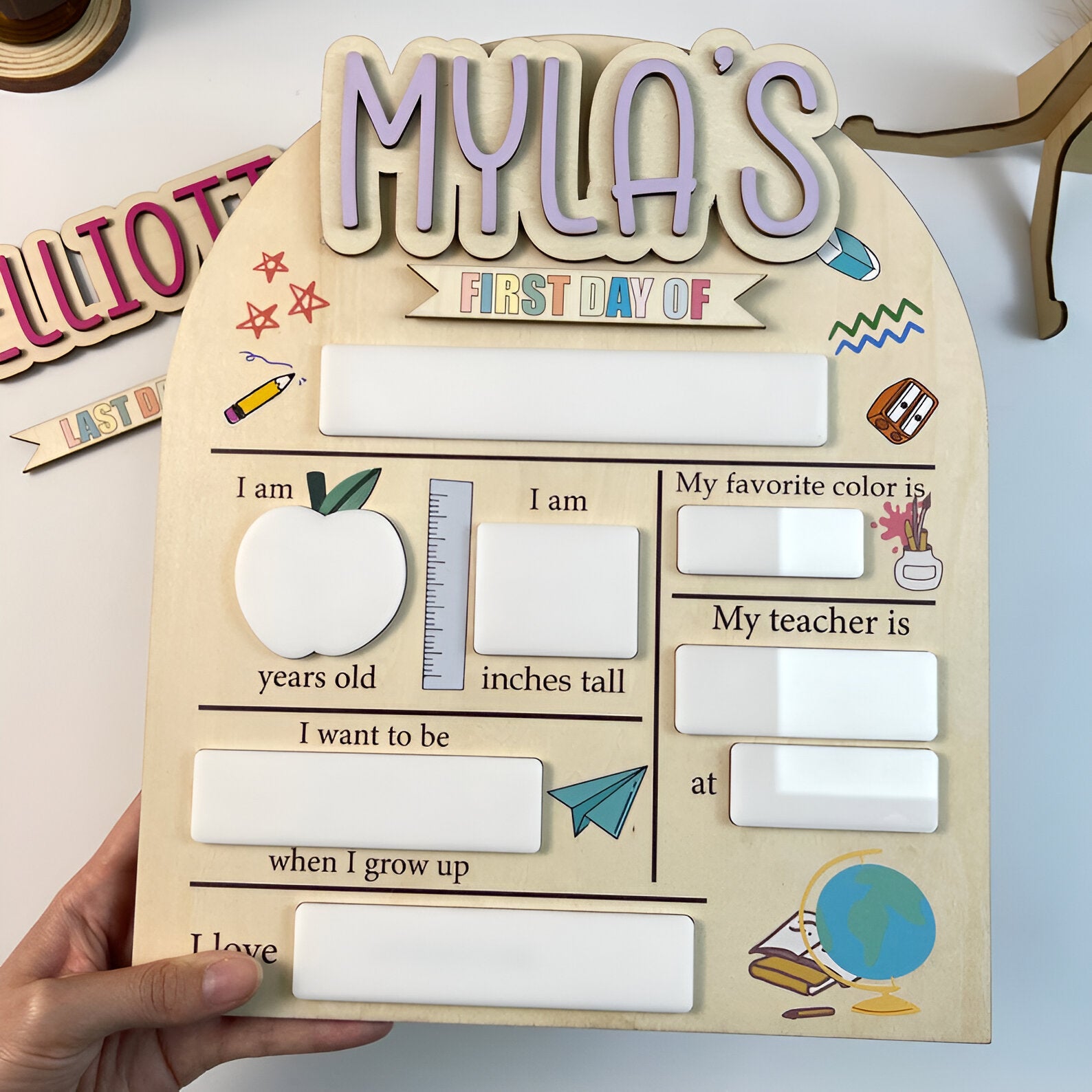 Personalized First & Last Day of School Interchangeable Sign, First Day At Back to School Sign, Custom Wooden School Board, Gift for Student scsign1