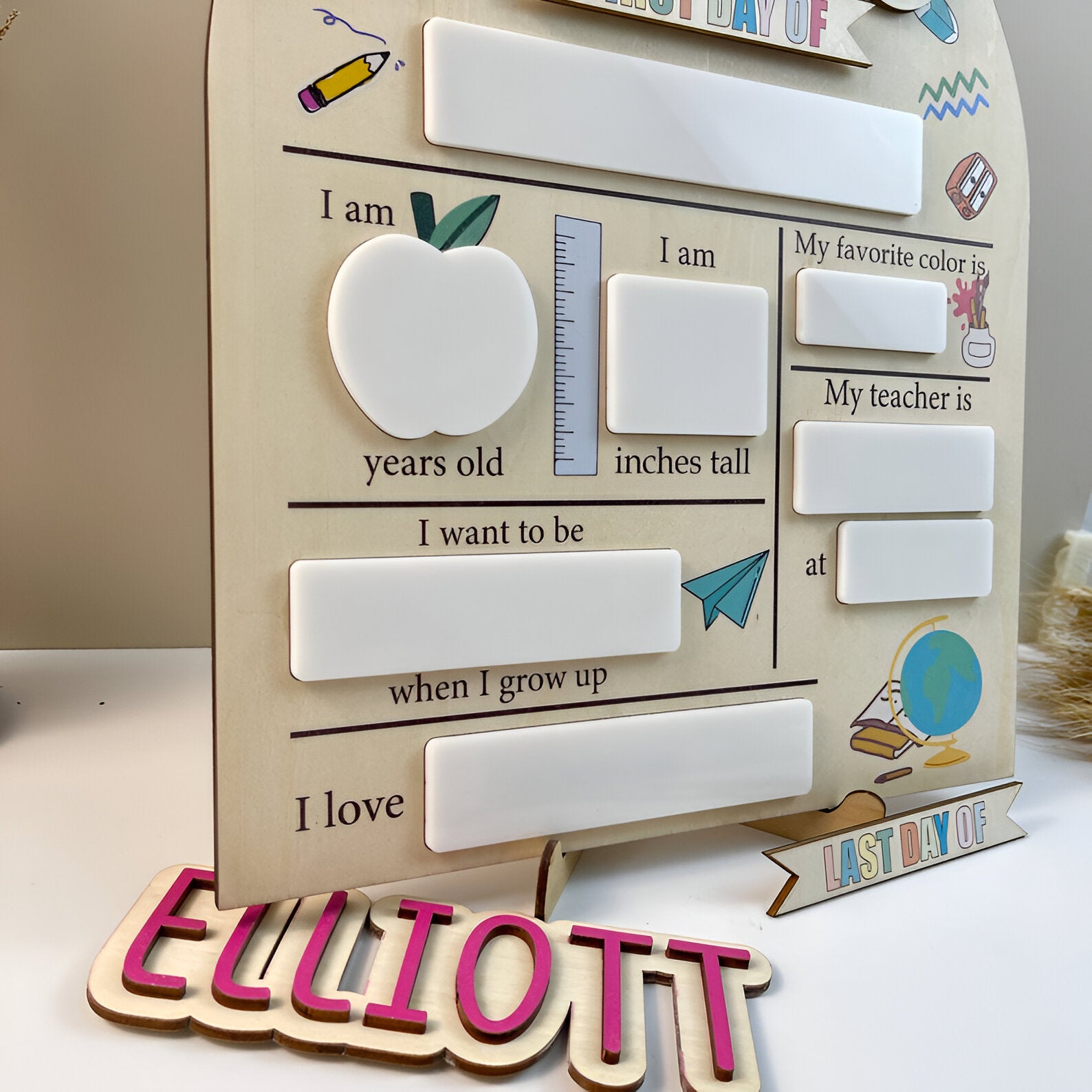 Personalized First & Last Day of School Interchangeable Sign, First Day At Back to School Sign, Custom Wooden School Board, Gift for Student scsign1