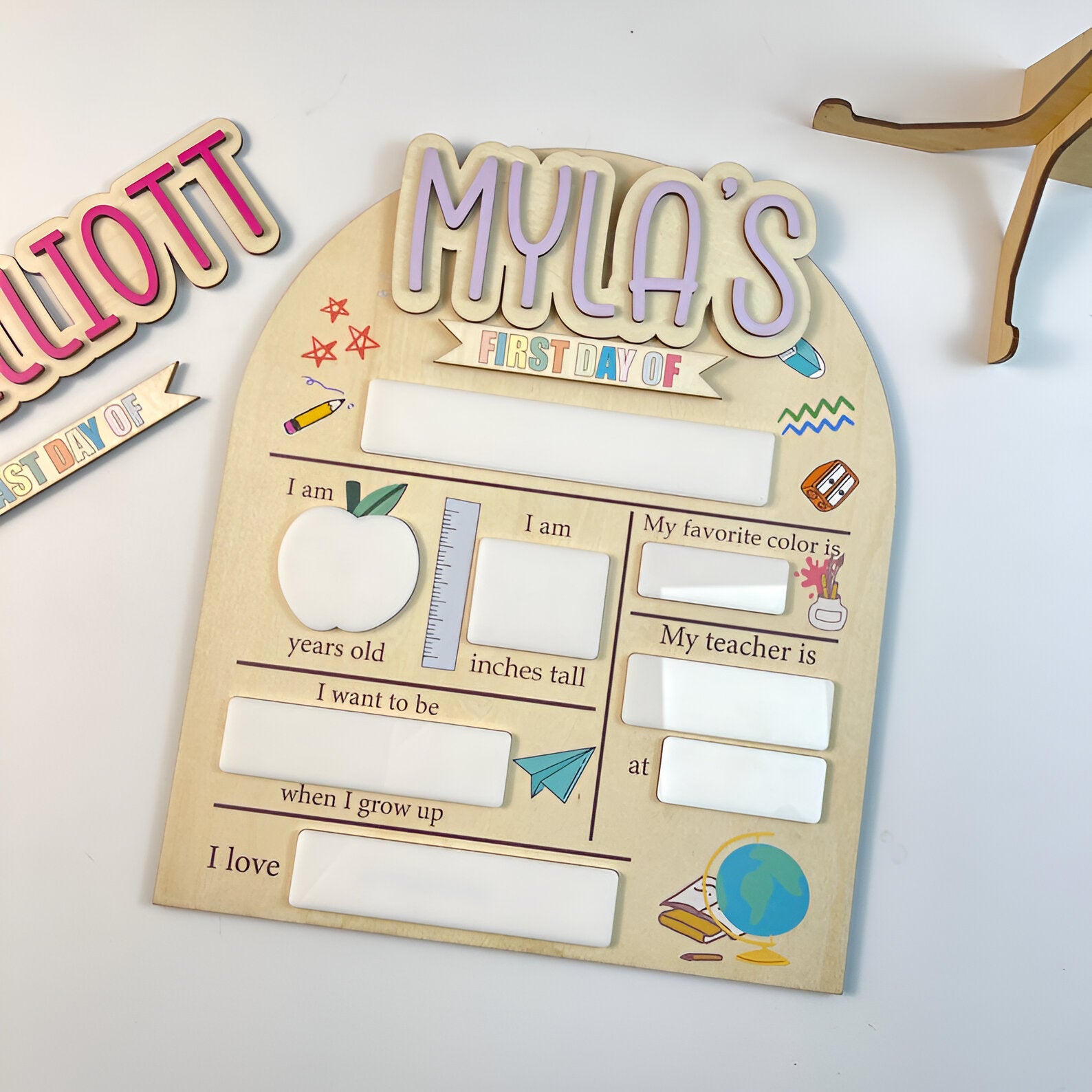 Personalized First & Last Day of School Interchangeable Sign, First Day At Back to School Sign, Custom Wooden School Board, Gift for Student scsign1