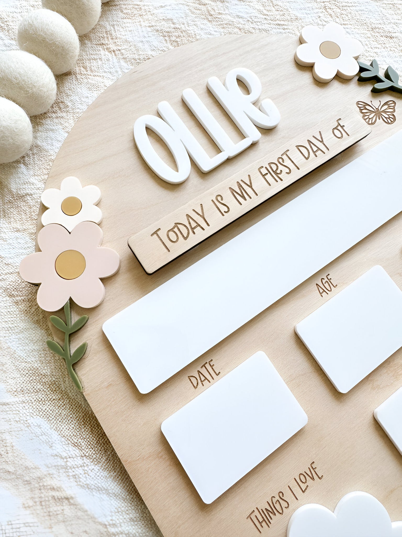 First Day Of School Sign, Personalized Girl Back To School Sign, School Photo Prop scsign1